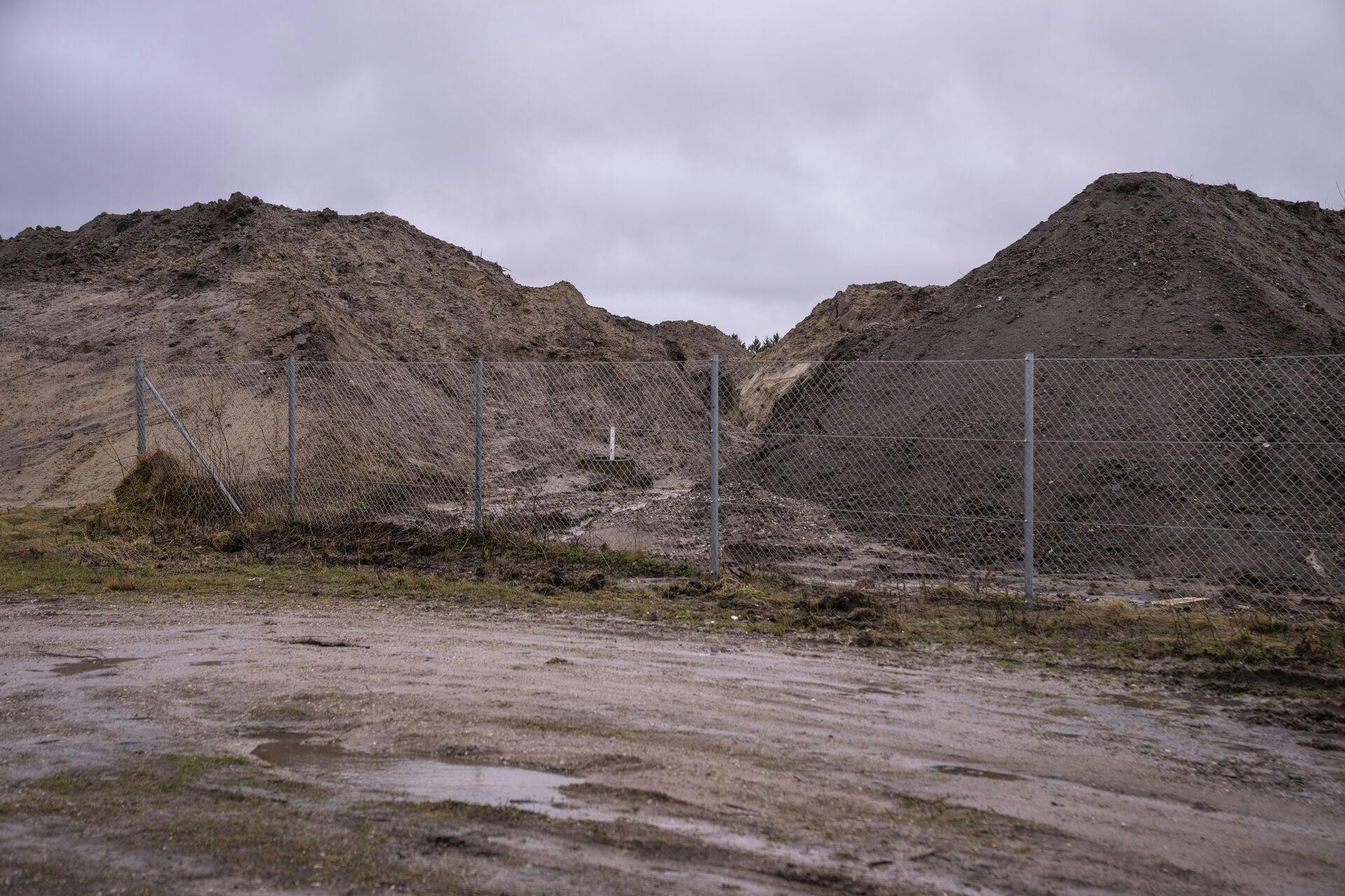 Analyser af jordprøver fra Nordic Waste i Ølst viser forurening, men der er ikke tale om en miljøkatastrofe.