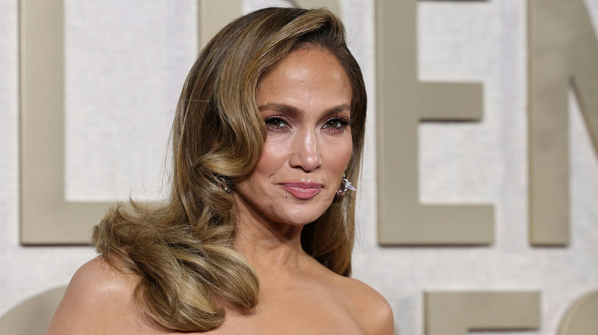Jennifer Lopez attends the 81st Annual Golden Globe Awards in Beverly Hills, California, U.S., January 7, 2024. REUTERS/Mike Blake
