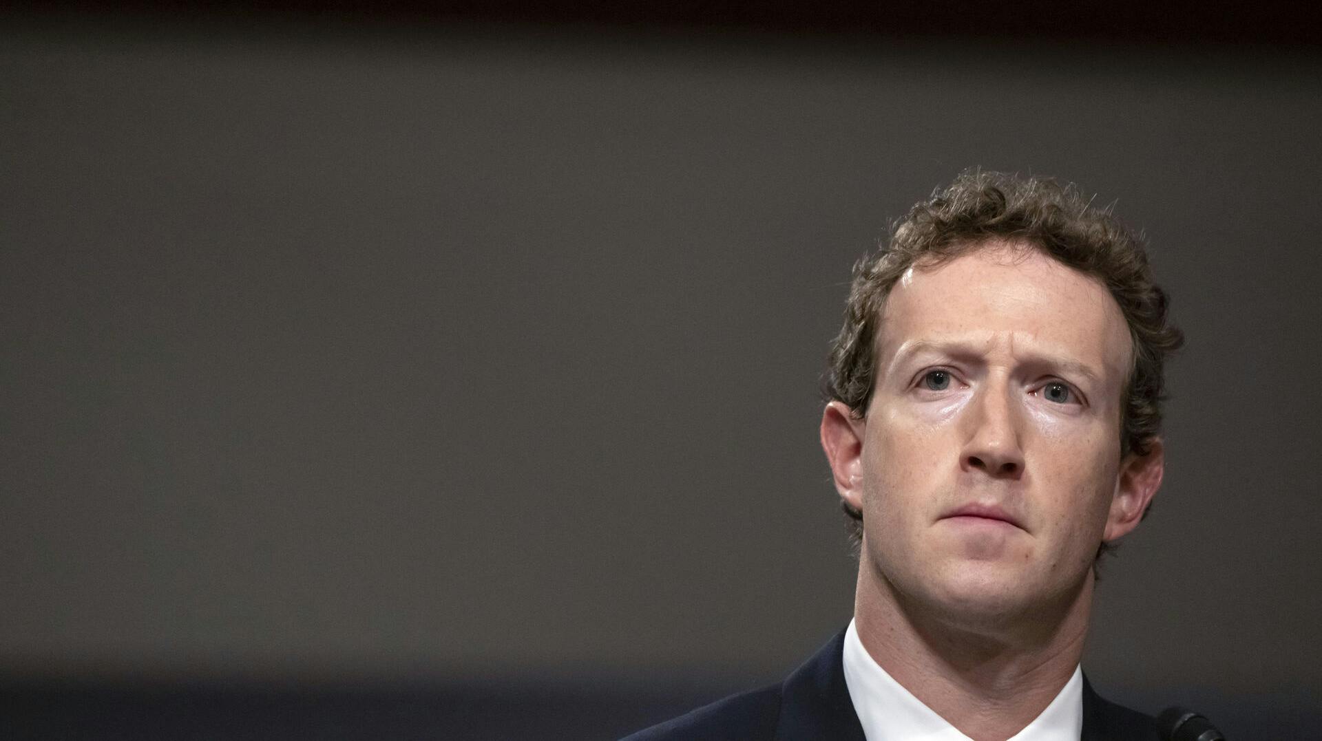 Mark Zuckerberg har under en høring i det amerikanske senat undskyldt over for familier til børn, der angiveligt er blevet skadet eller er døde på grund af hans platforme.
