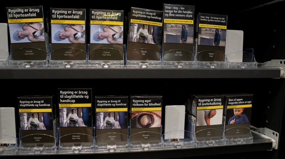 En ny undersøgelse fra Kræftens Bekæmpelse viser, at en livsstilsændring kan mindske risikoen for kræft, selv om man er midt i livet. Eksempelvis ved at stoppe med at ryge. (Arkivfoto). 