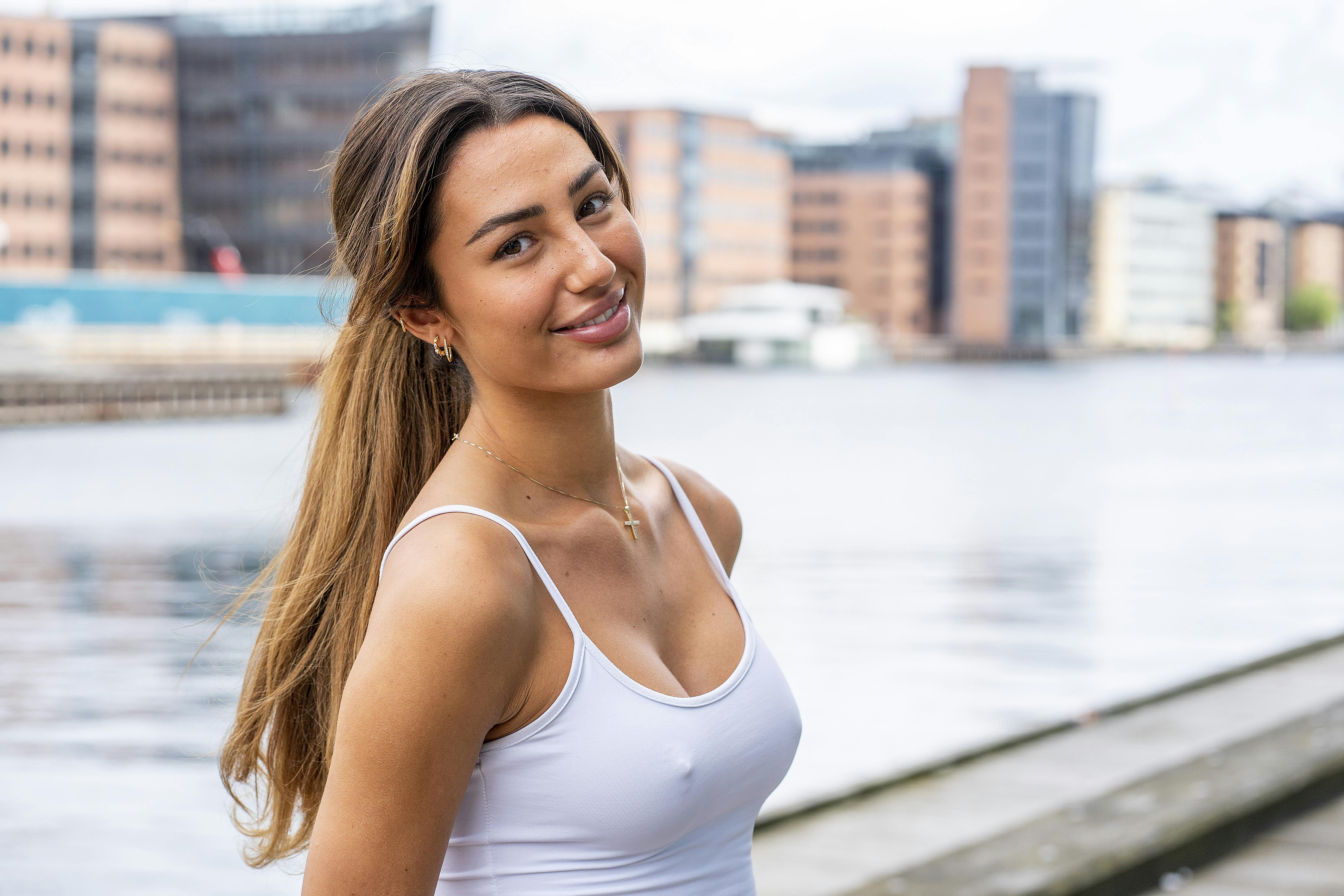 I maj sidste år fortalte Nora Tveden Thomsen, at hun havde fundet sig en sød fyr. Nu er hun og Christian fortid.