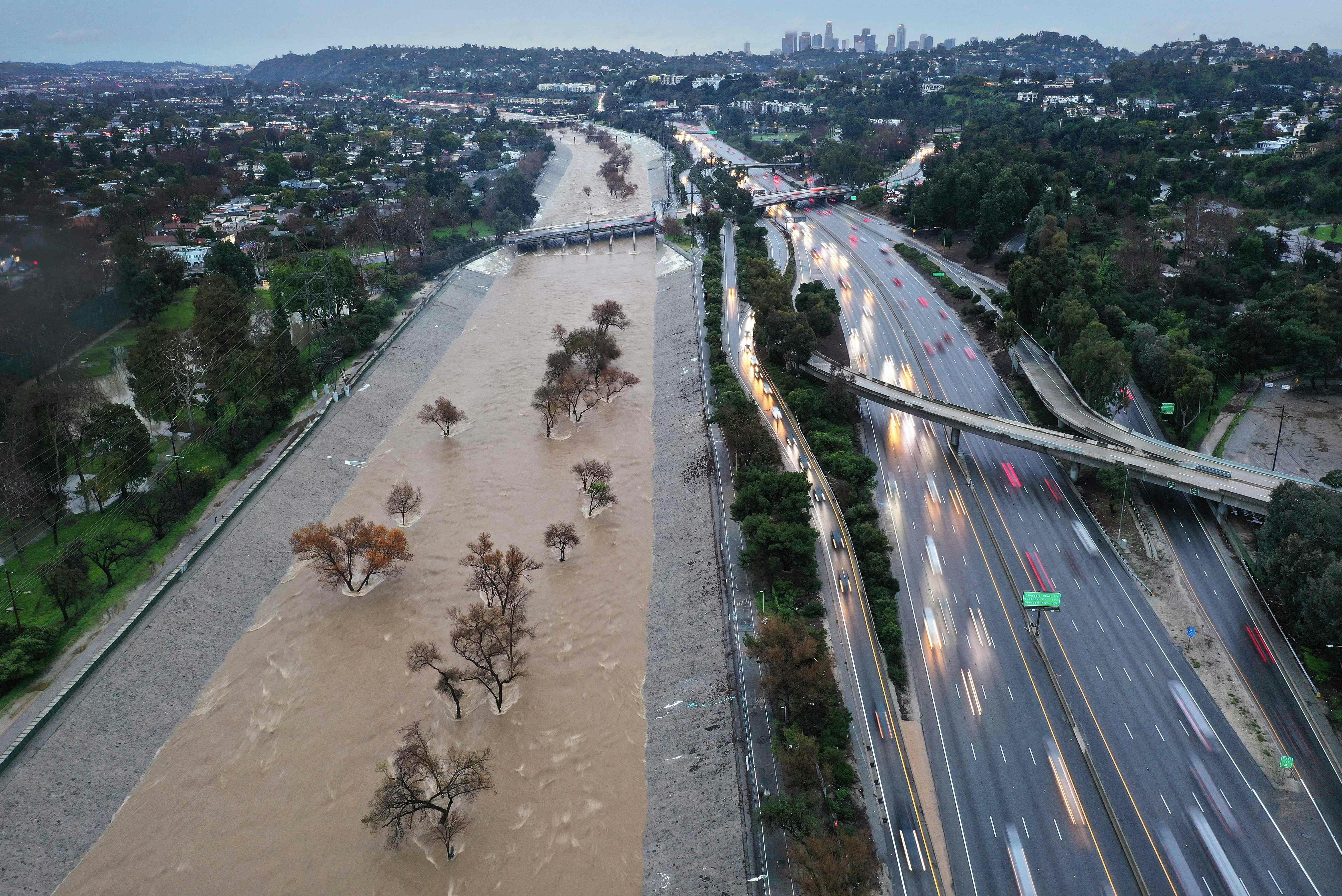 Voldsomme mængder regn er faldet i Californien. 