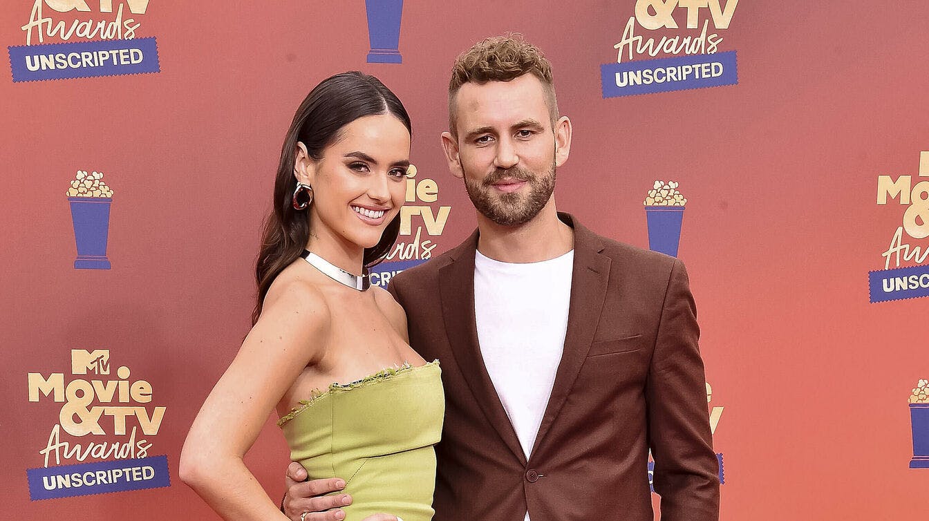 Natalie Joy og Nick Viall til MTV Movie and TV Awards: UNSCRIPTED i 2022.