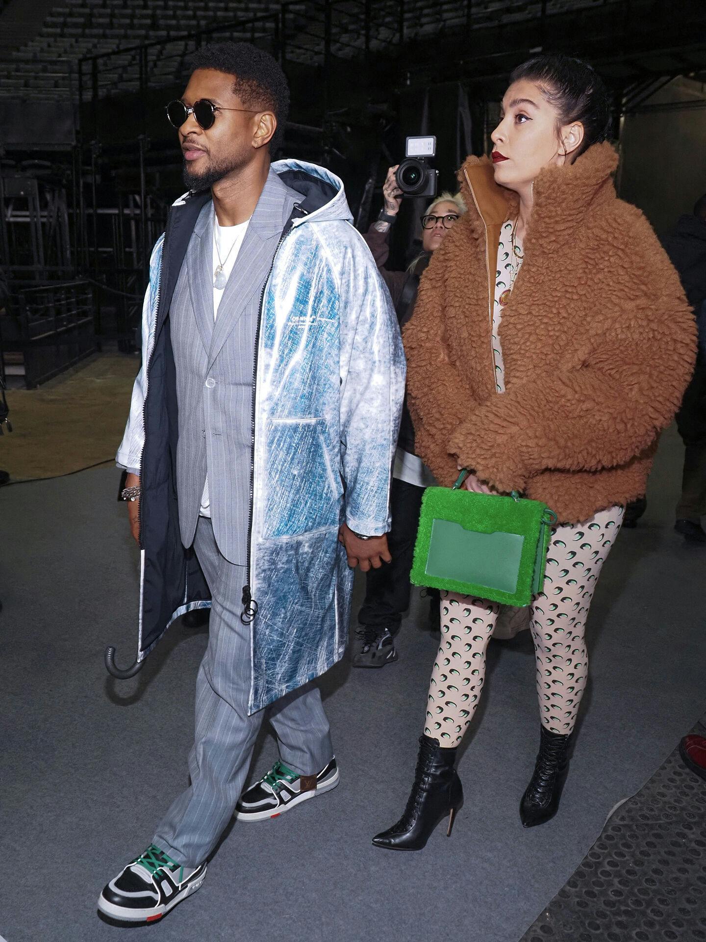 Usher og kæresten Jennifer har dannet officielt par siden 2019.