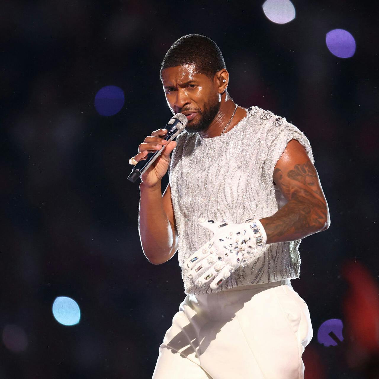 Usher leverede underholdningen til nattens Super Bowl.