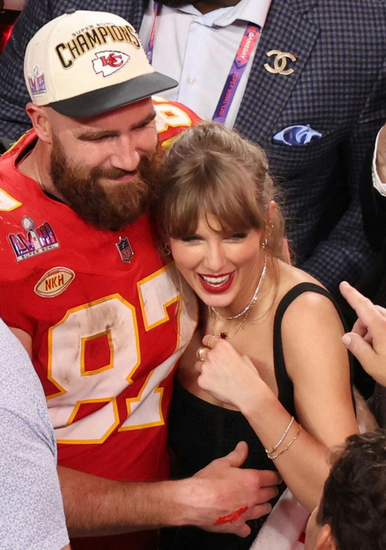 Taylor Swift med Travis Kelce efter Super Bowl LVIII.
