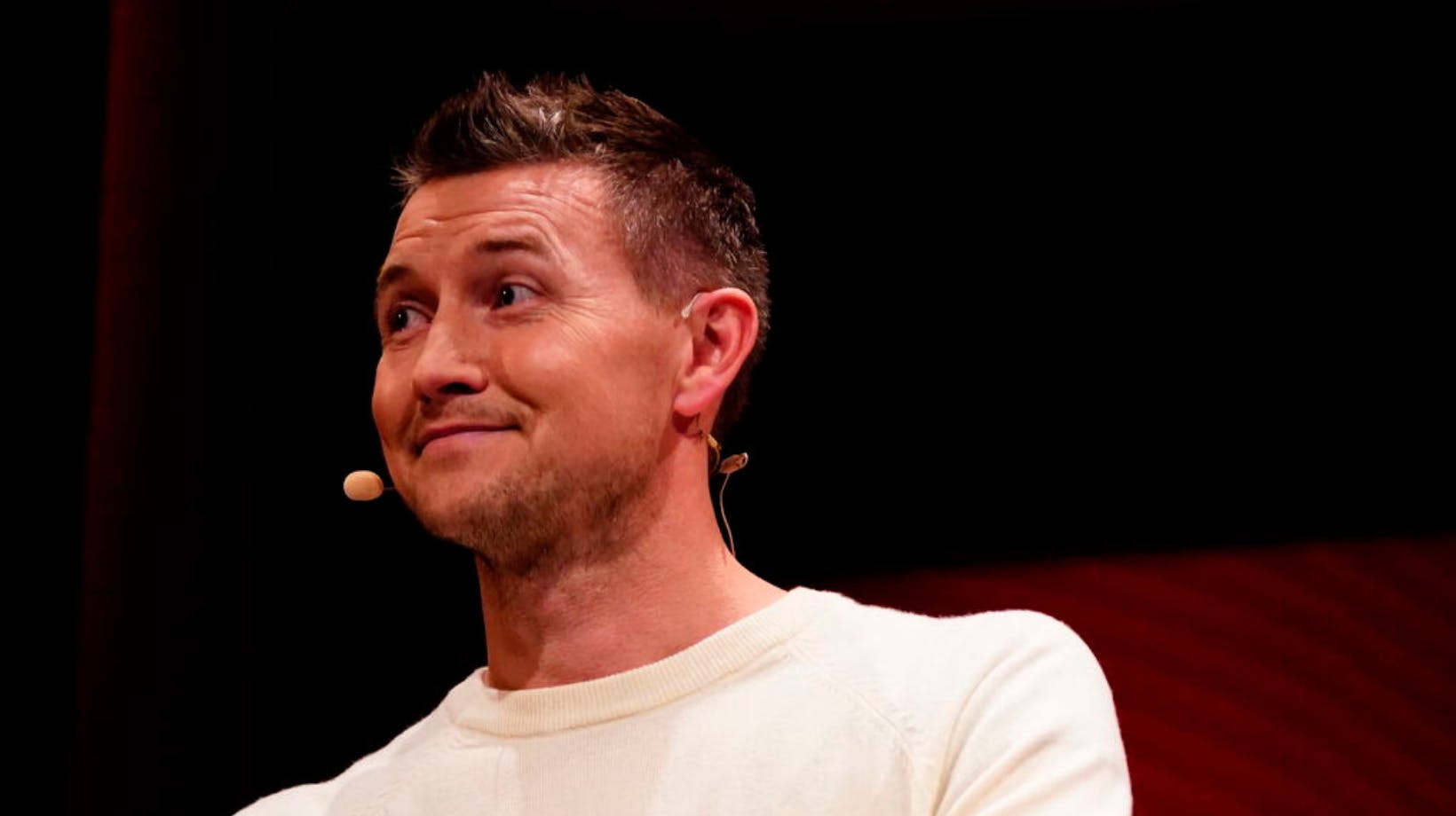 Mads Junker fortæller nu om skandalen fra 2005, hvor han snød holdkammerater for tusindvis af kroner.