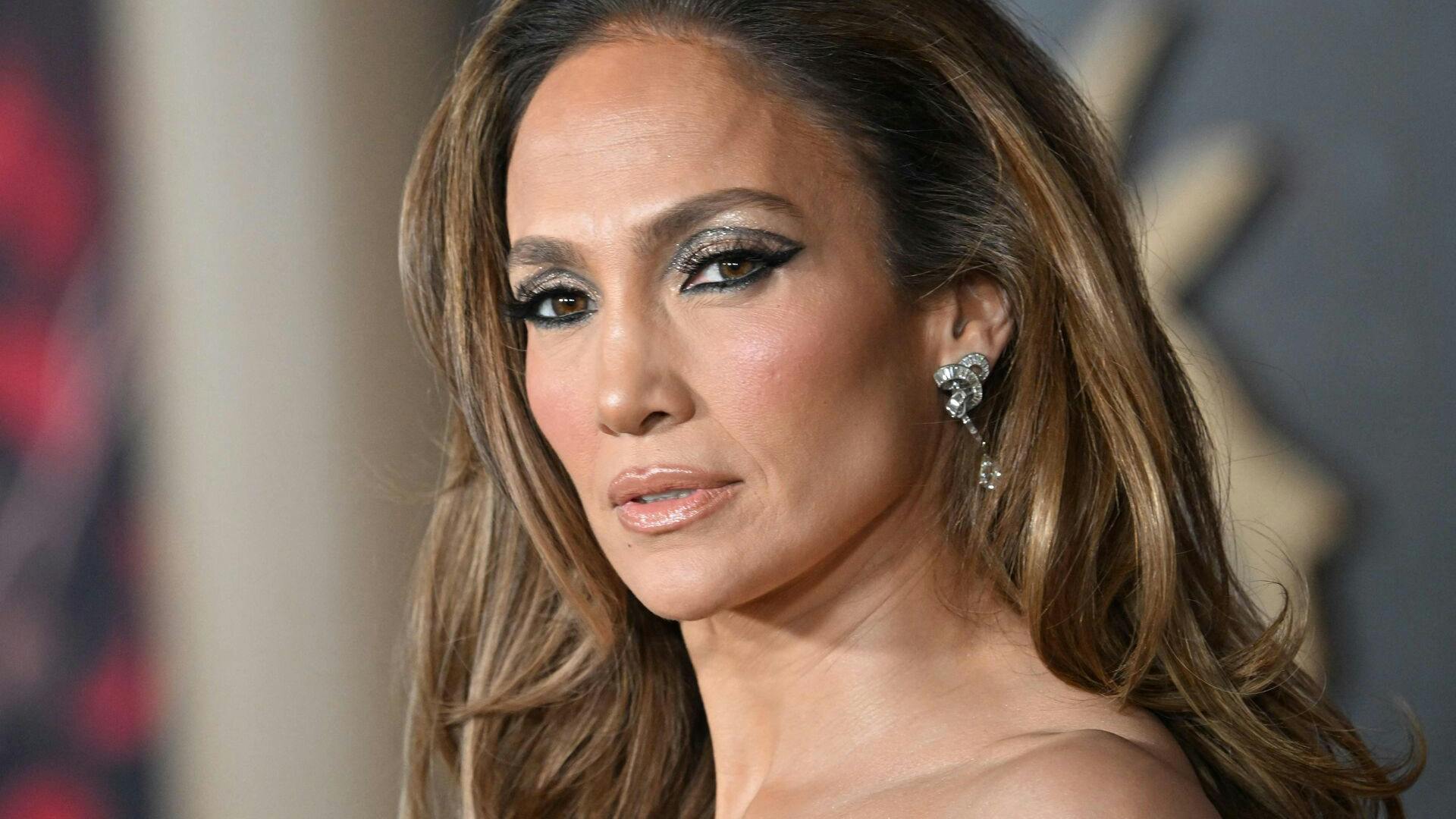 Jennifer Lopez har netop udgivet sin nyeste album "This Is Me... Now".