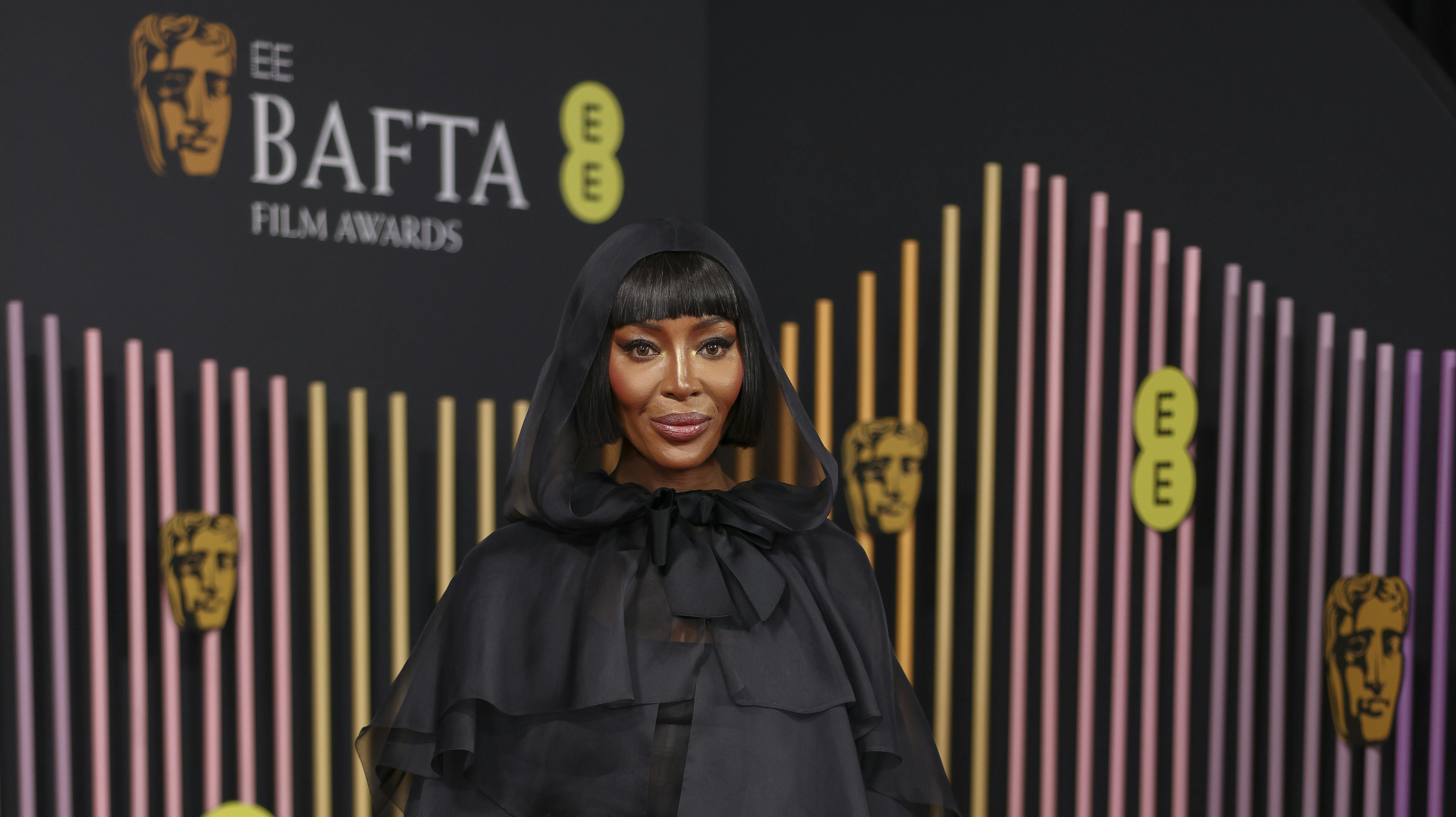 Naomi Campbell er blevet taget med fingrene i kagedåsen.