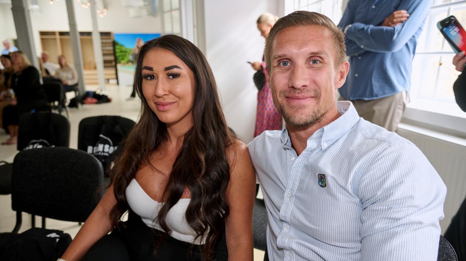 Den tidligere fodboldspiller danner privat par med Aviaja Else Lange Pedersen. Sammen har de en lille datter.