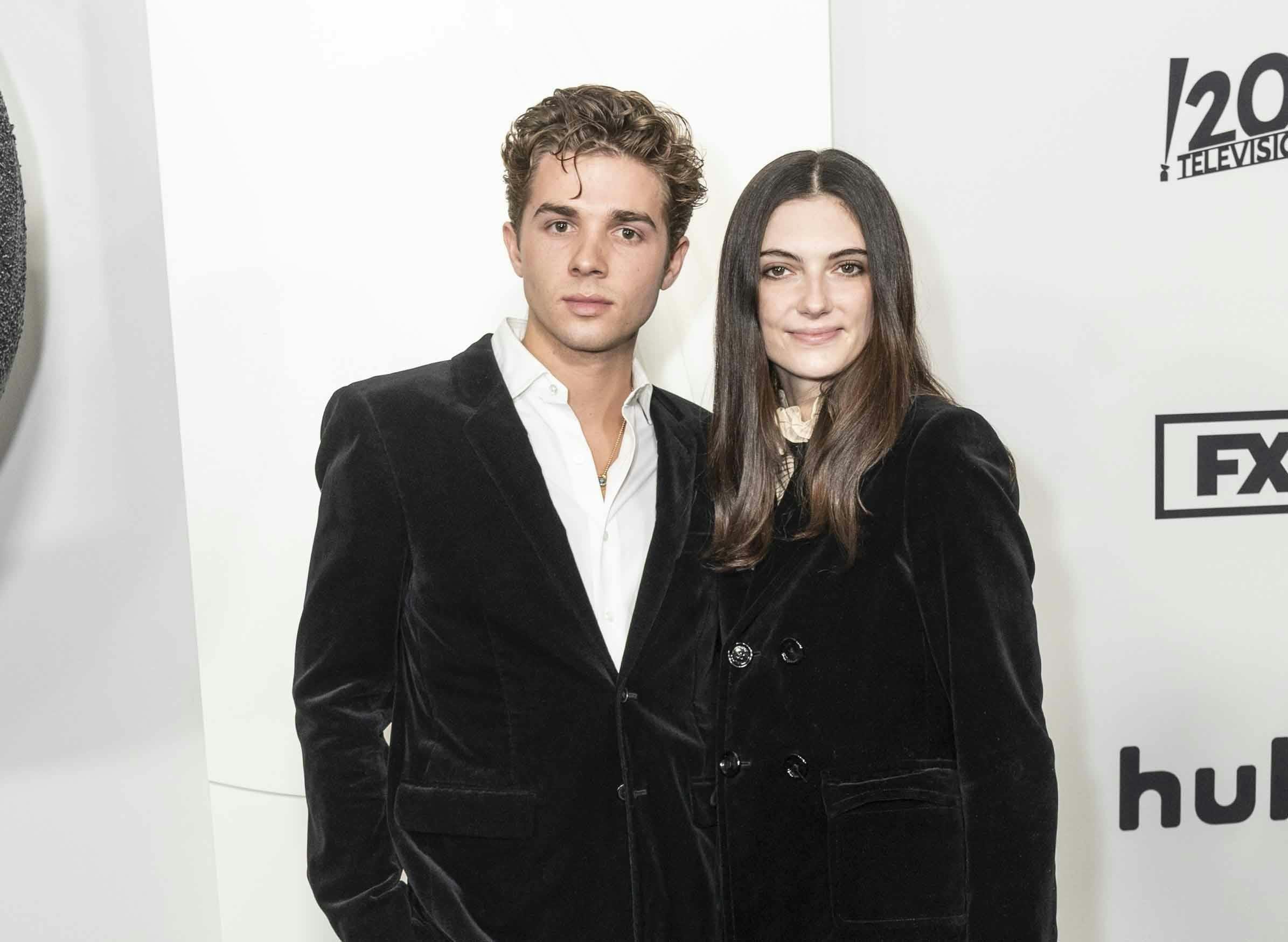 Her ses prins Achileas-Andreas til filmpremiere i New York City med Isabella Messenet.