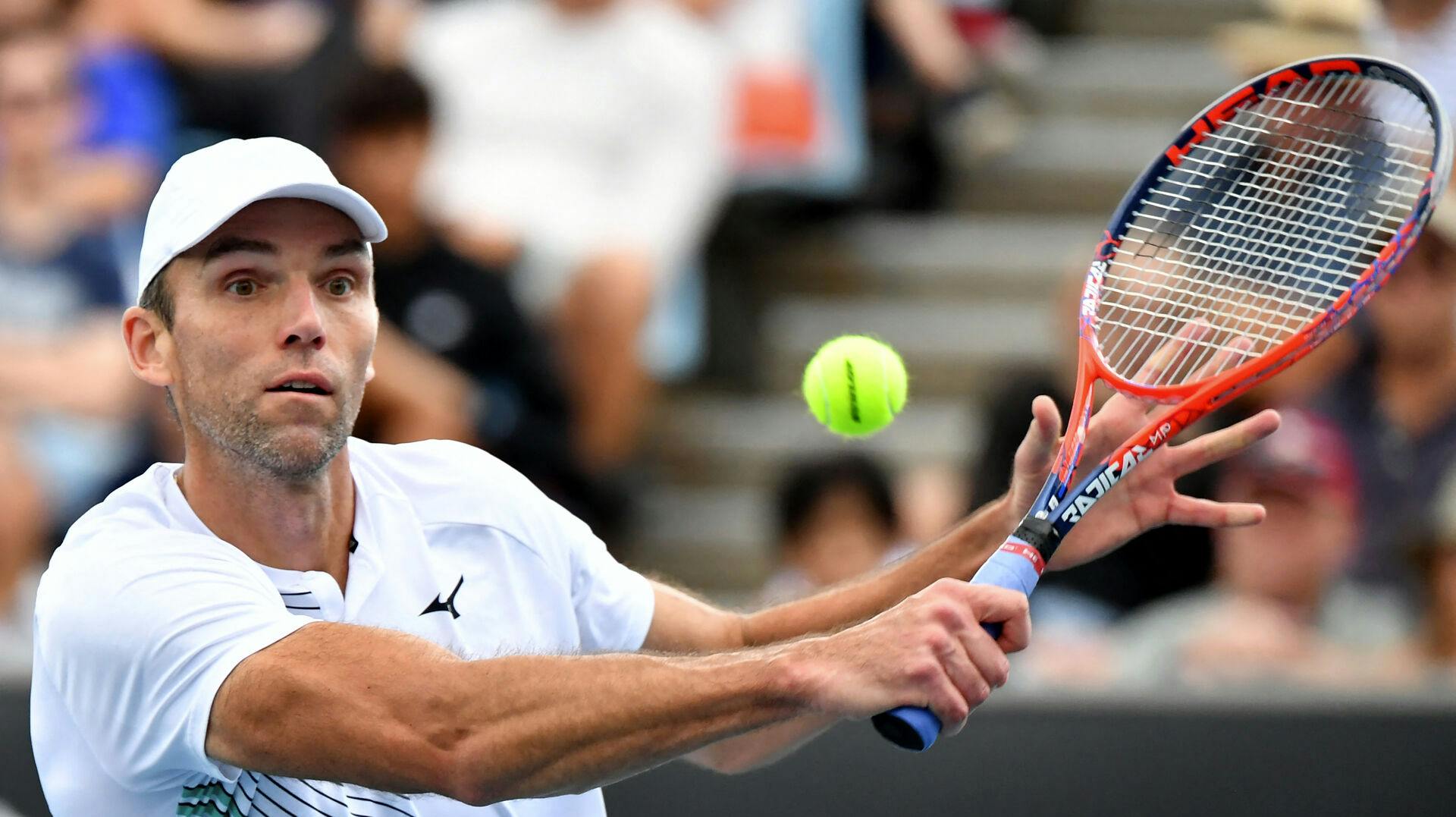 Ivo Karlovic har valgt at stoppe karrieren med øjeblikkelig virkning. 
