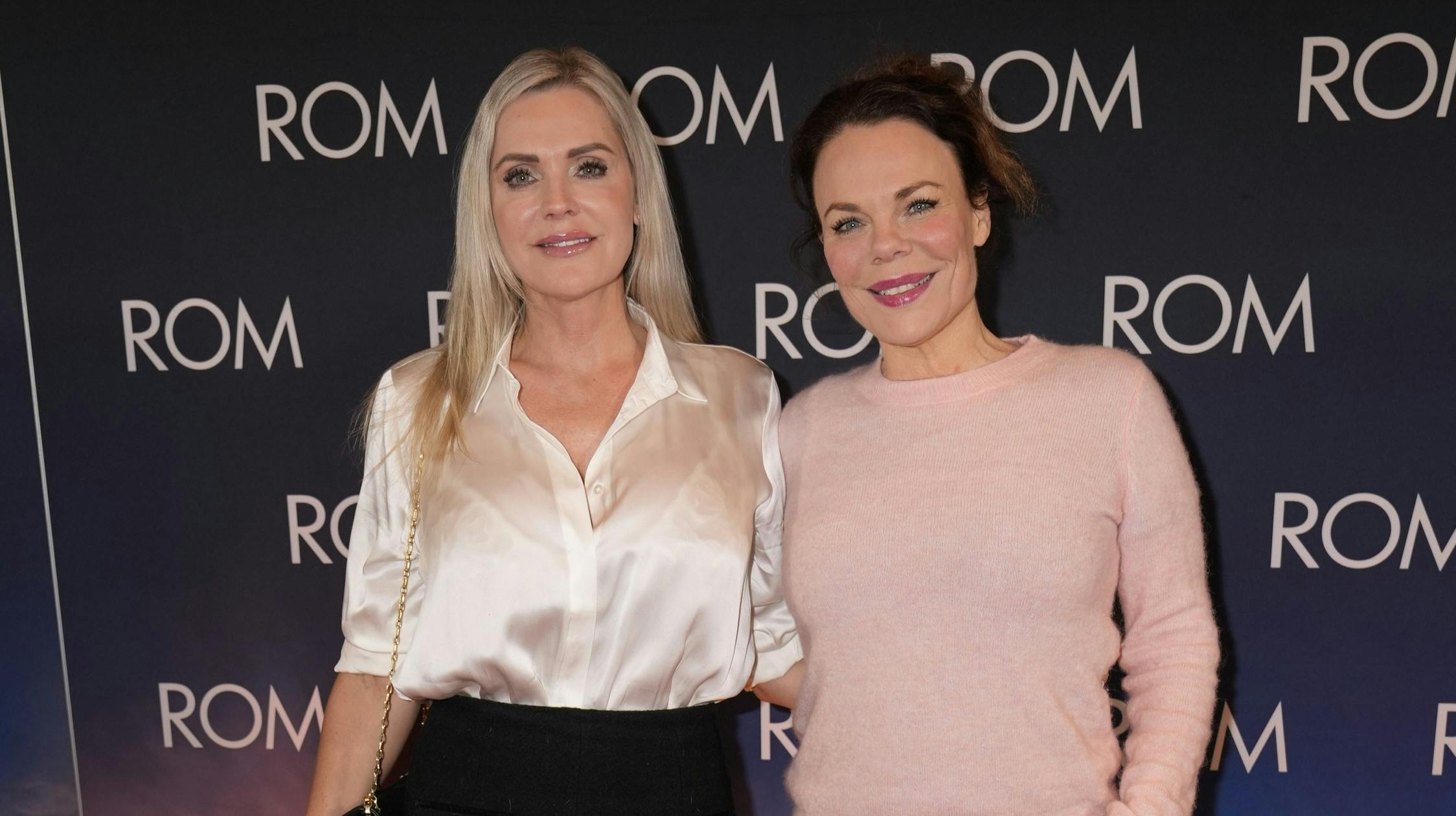 Glade og lettede Ditte Okman fejrede "frikendelsen" med sin gode veninde Janni Ree. 