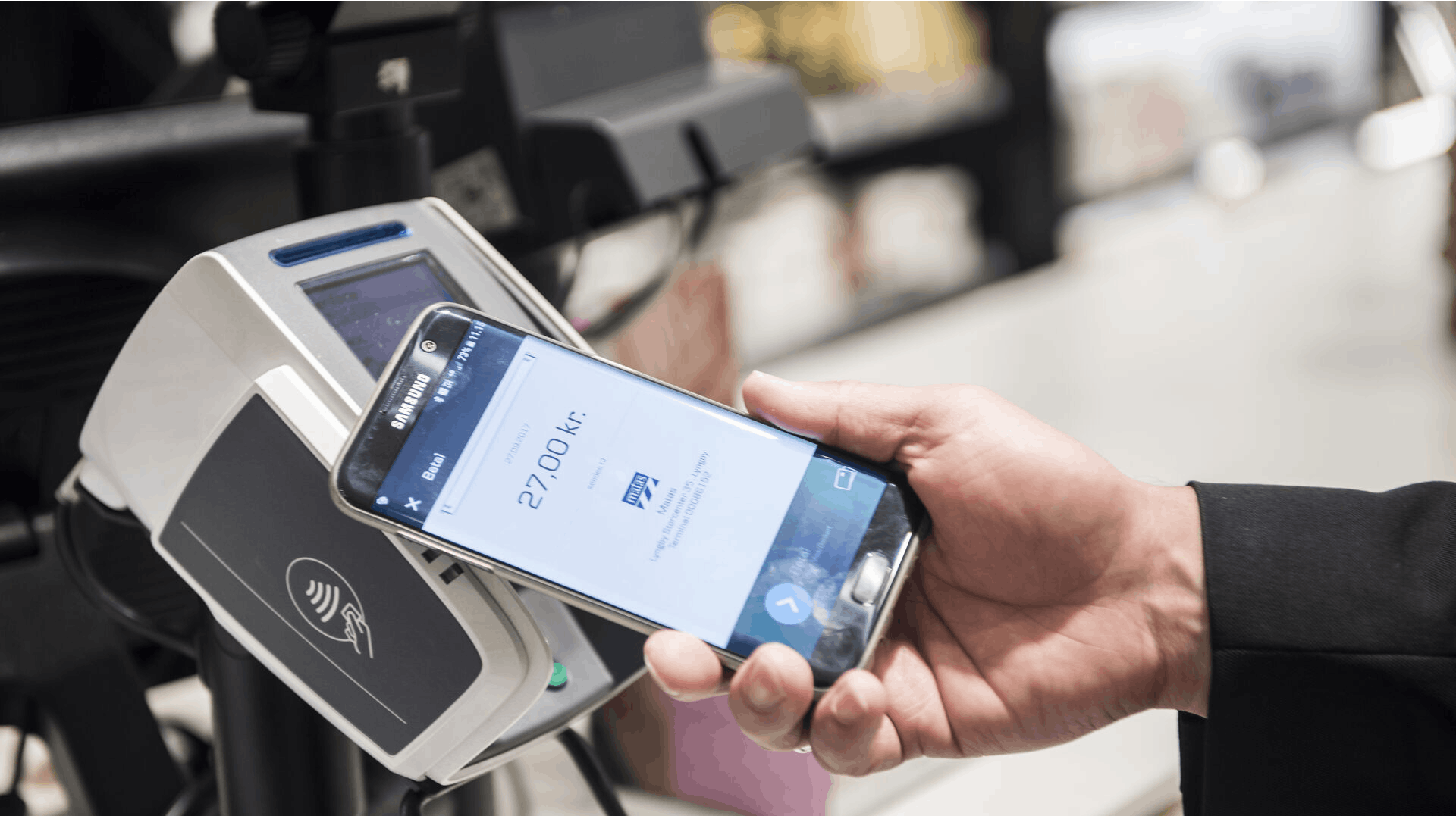 Koncernen Dagrofa, som står bag Meny og Spar, vil fjerne muligheden for at betale med MobilePay i butikkerne.
