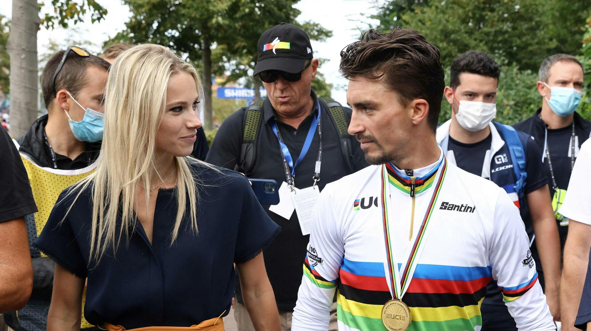 Julian Alaphilippe og kæresten Marion Rousse. 