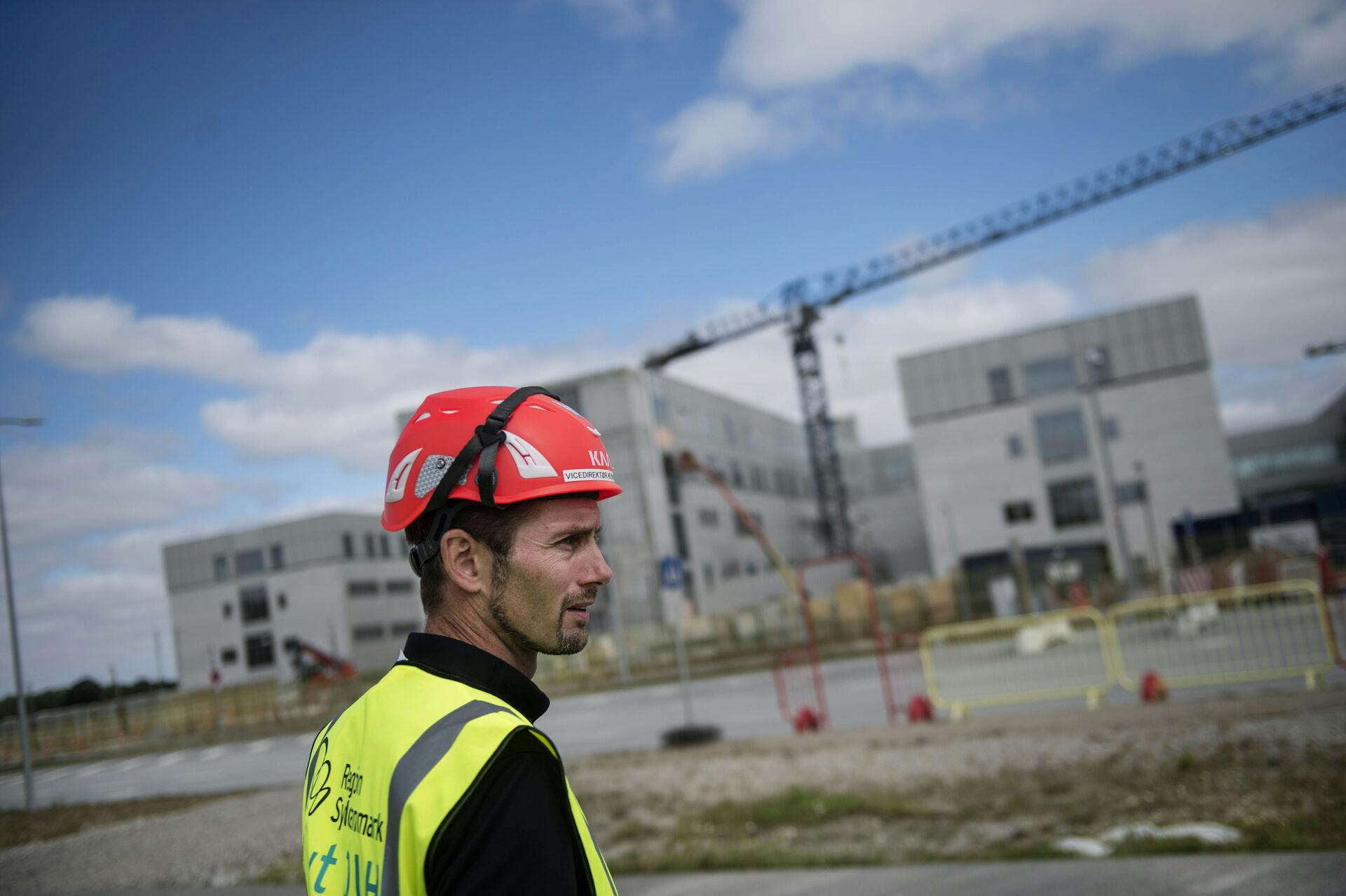 Odenses nye supersygehus bliver forsinket med op til 18 måneder. Det skriver Region Syddanmark i en pressemeddelelse. 