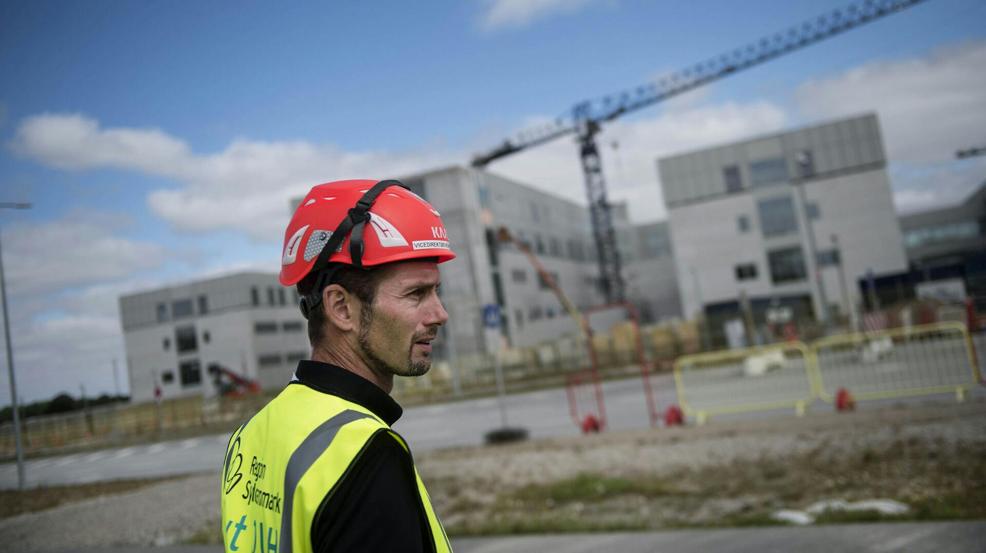 Odenses nye supersygehus bliver forsinket med op til 18 måneder. Det skriver Region Syddanmark i en pressemeddelelse.