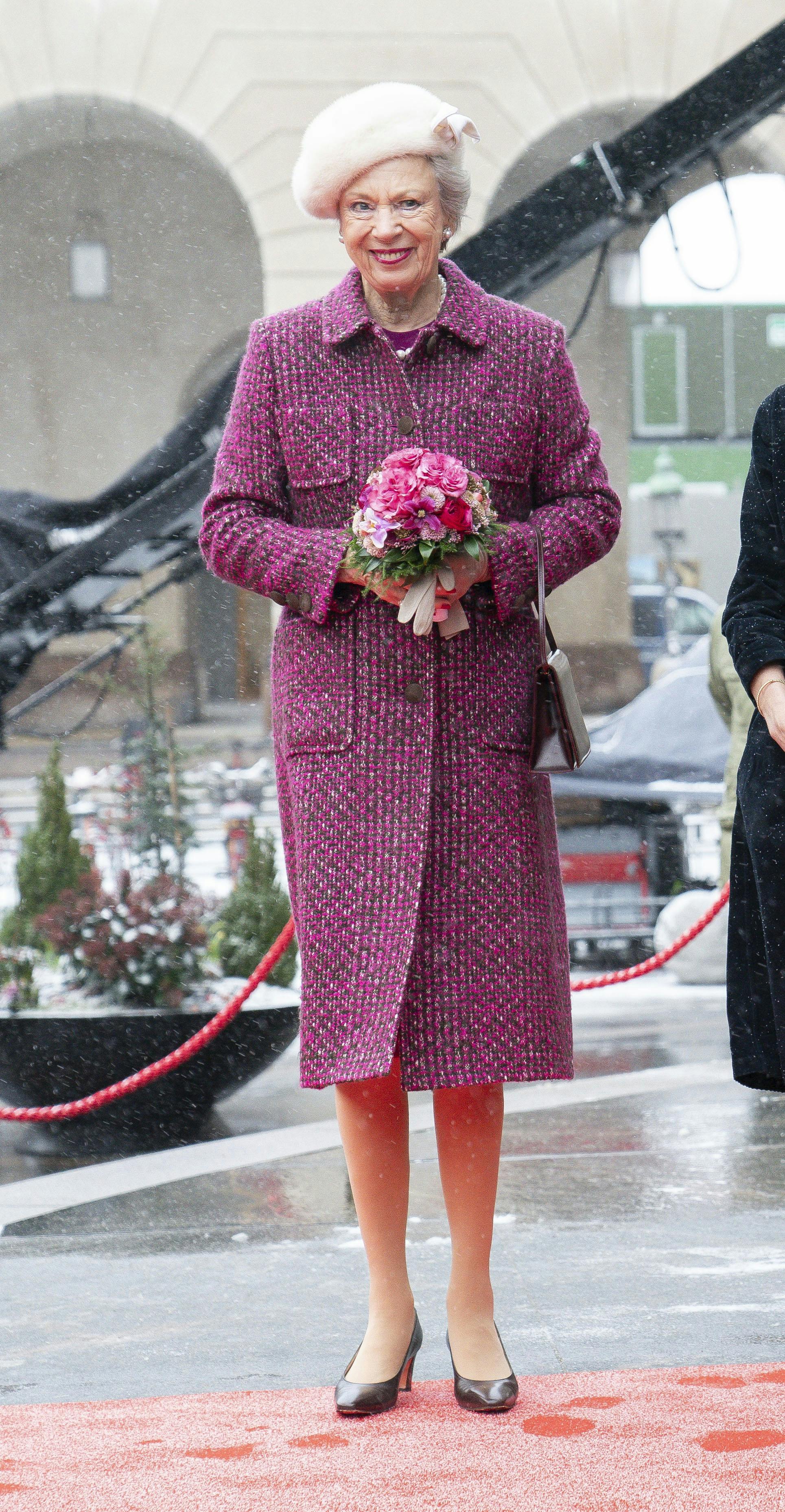 OPGAVE: Kong Frederik, dronning Mary, kronprins Christian samt prinsesse Benedikte, prins Joachim og dronning Margrethe deltager i Folketingets markering af tronskiftetSTED: Christianborg slotJOURNALIST: Marianne Singer og Ulrik UlriksenFOTOGRAF: Hanne JuulDATO: 20240115