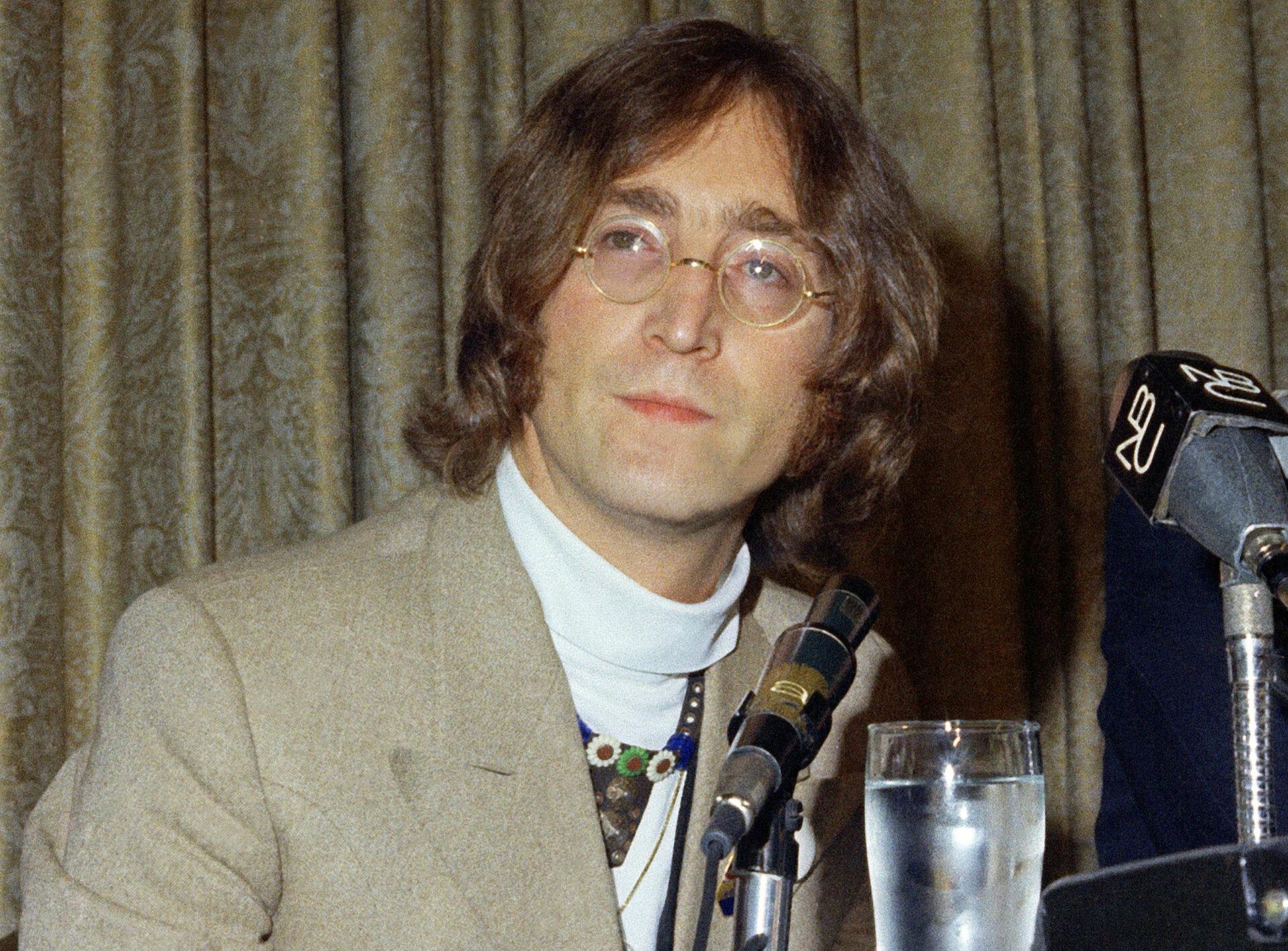  John Lennon blev dræbt i 1980 ude foran sin lejlighed på Manhattan. 