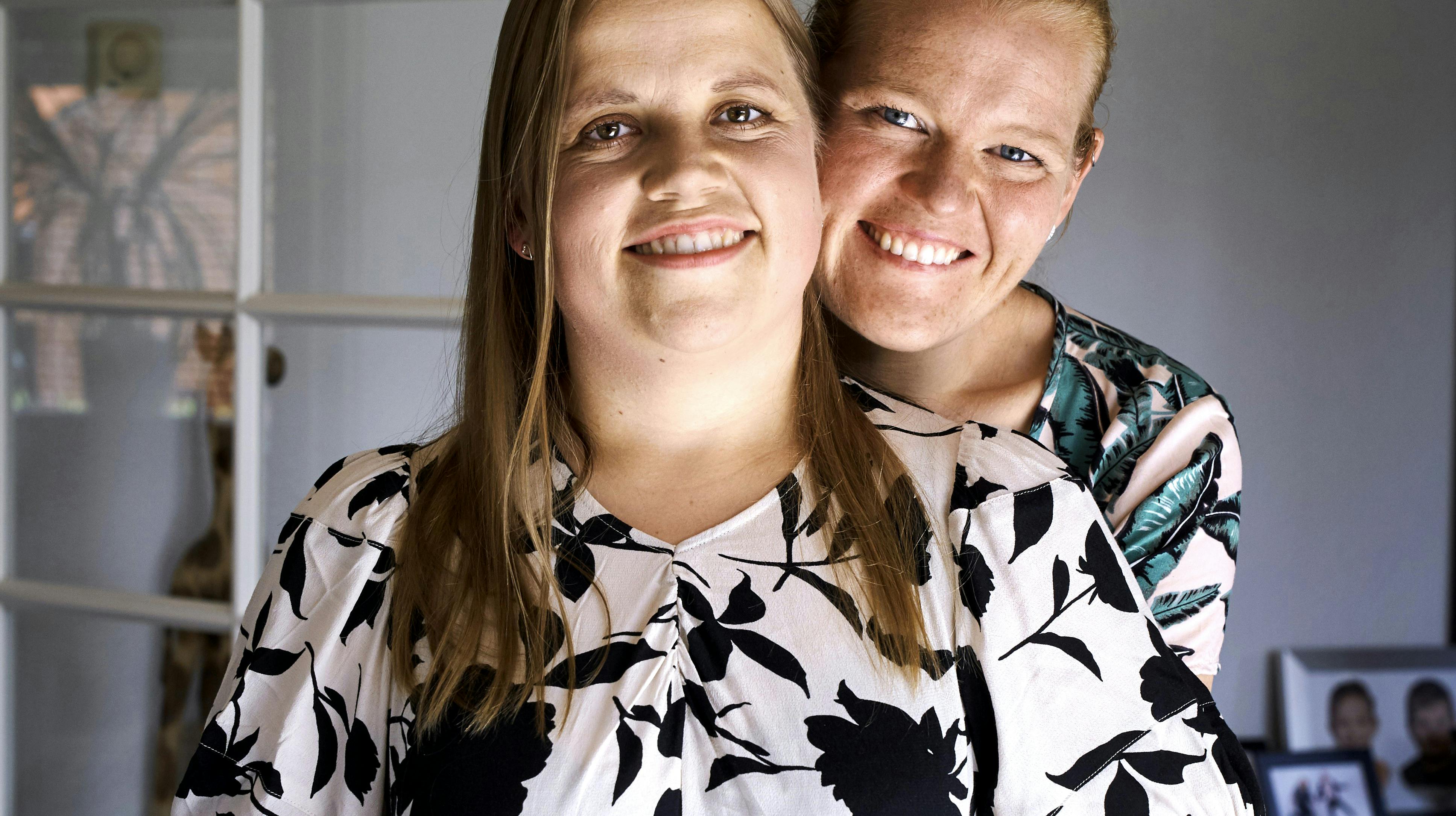 Tina og Isabel blev landskendte, da de deltog i DR-programmet "Fede Forhold".