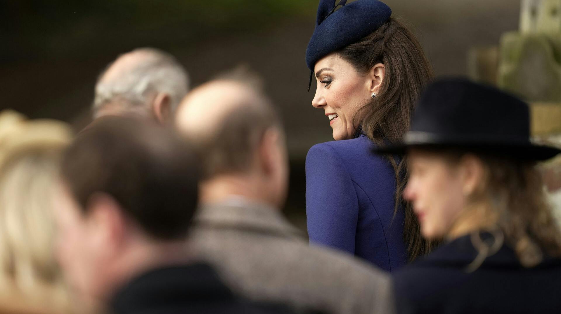 Englands prinsesse Kate er sidst blevet set i forbindelse med en julegudstjeneste i selskab med resten af den royale familie.