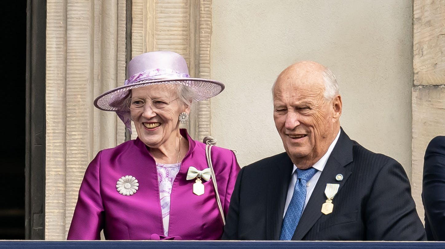 OPGAVE: Vagtskifte og korsang/ BalkonKong Carl Gustafs 50- års regeringsjubilæumSTED: Kongeslottet, StockholmJOURNALIST: Ulrik Ulriksen og Marianne SingerFOTOGRAF: Hanne JuulDATO: 20230915