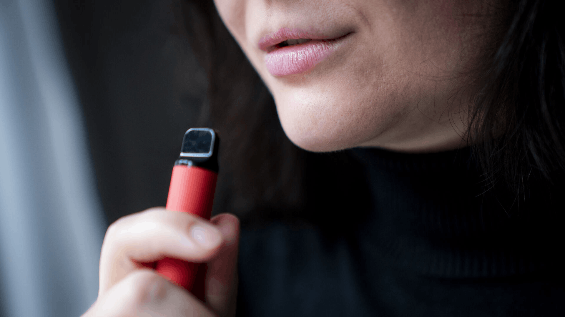 E-cigaretter med for eksempel frugtsmag giver samme risiko for hjerte-kar-sygdomme som almindelige cigaretter.