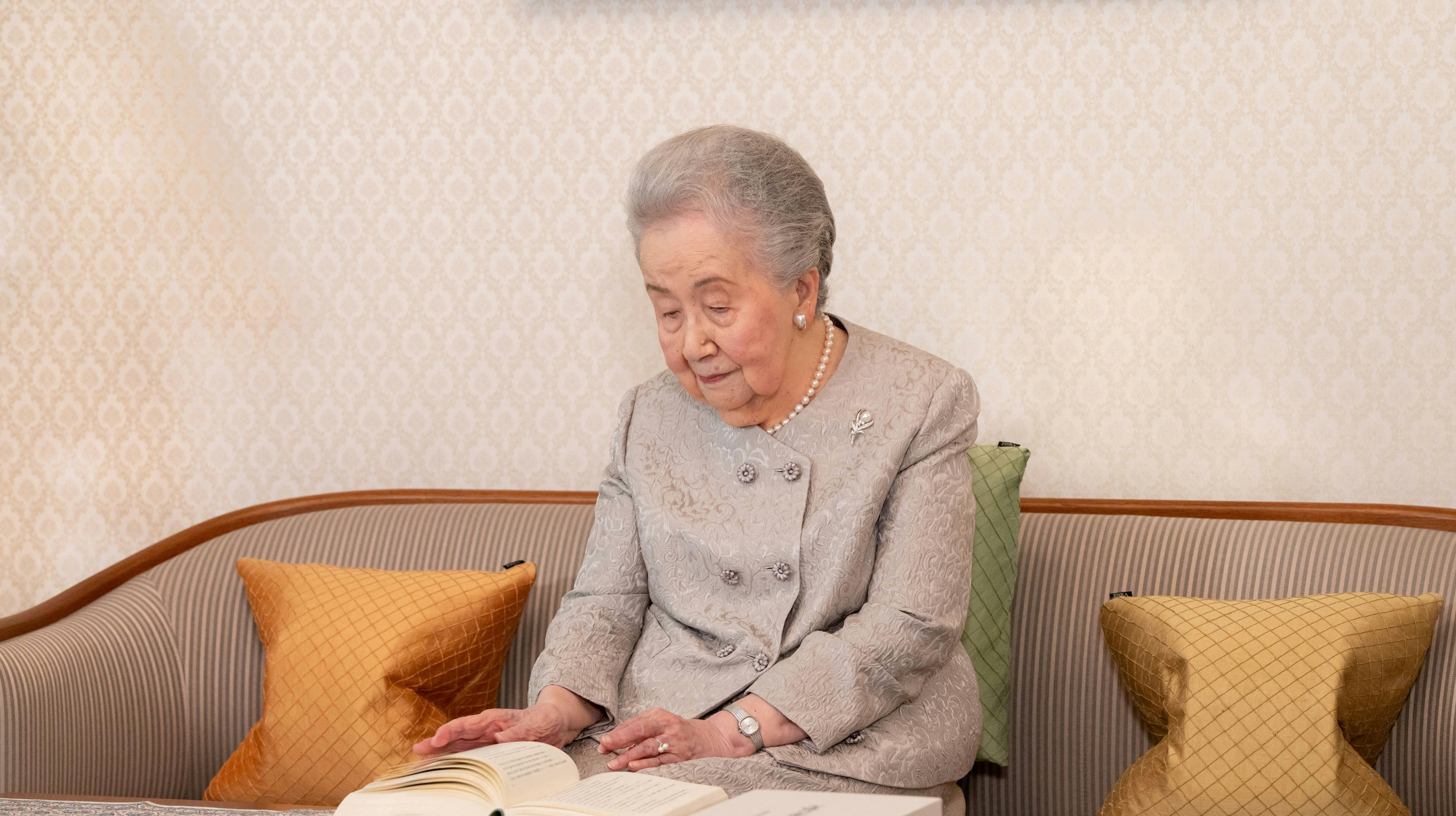 Prinsesse Yuriko er fortsat indlagt, men hendes tilstand er stabil.