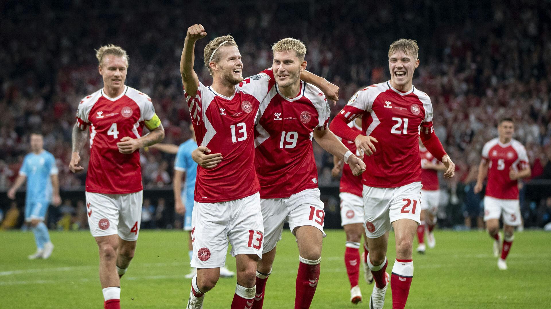 Morten Hjulmand jubler, men scoring annulleres efter VAR under EM-kvalifikationskampen mellem Danmark og San Marino i Parken i København, torsdag den 7. september 2023