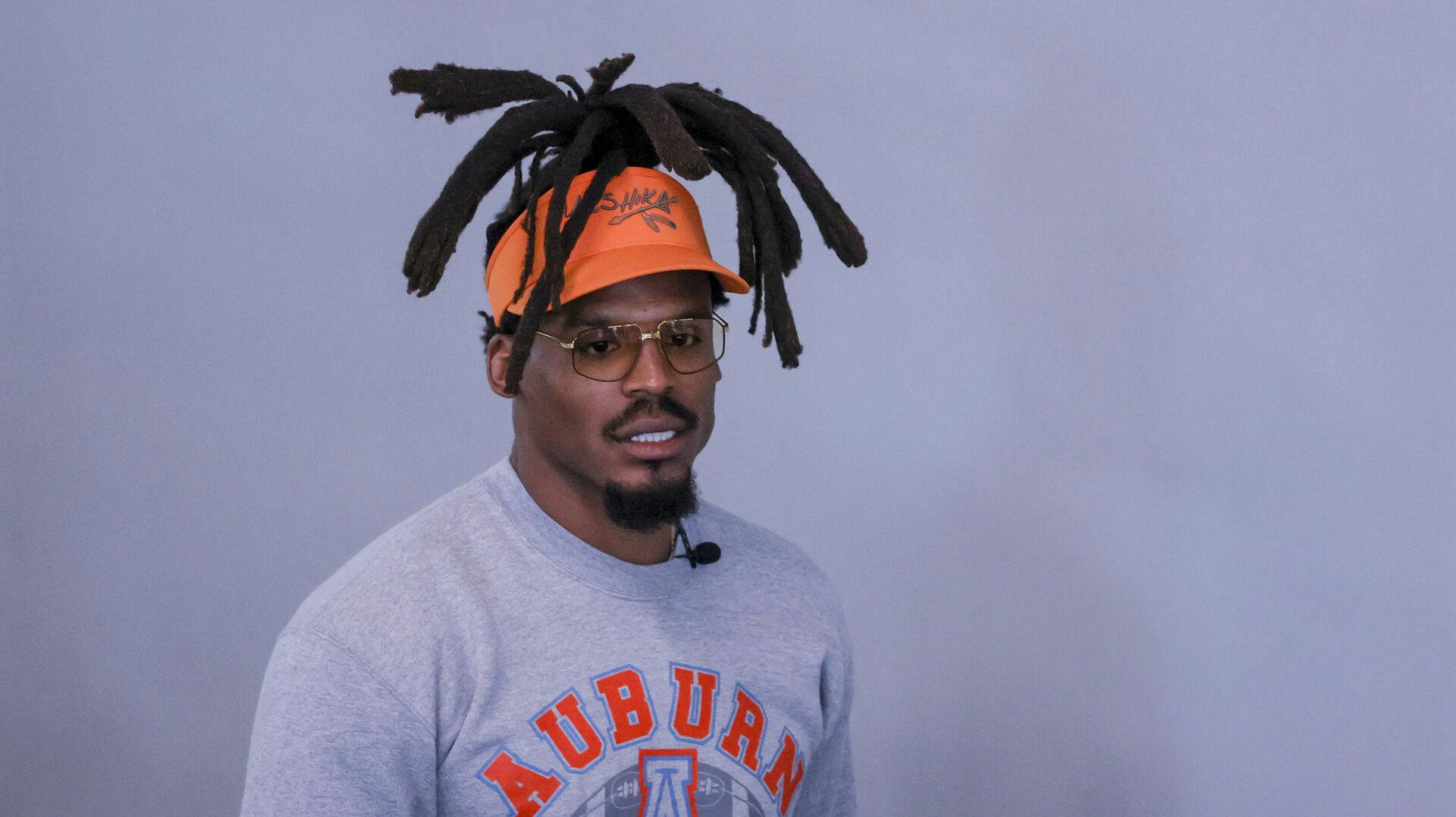 Cam Newton har nu hele otte børn. 