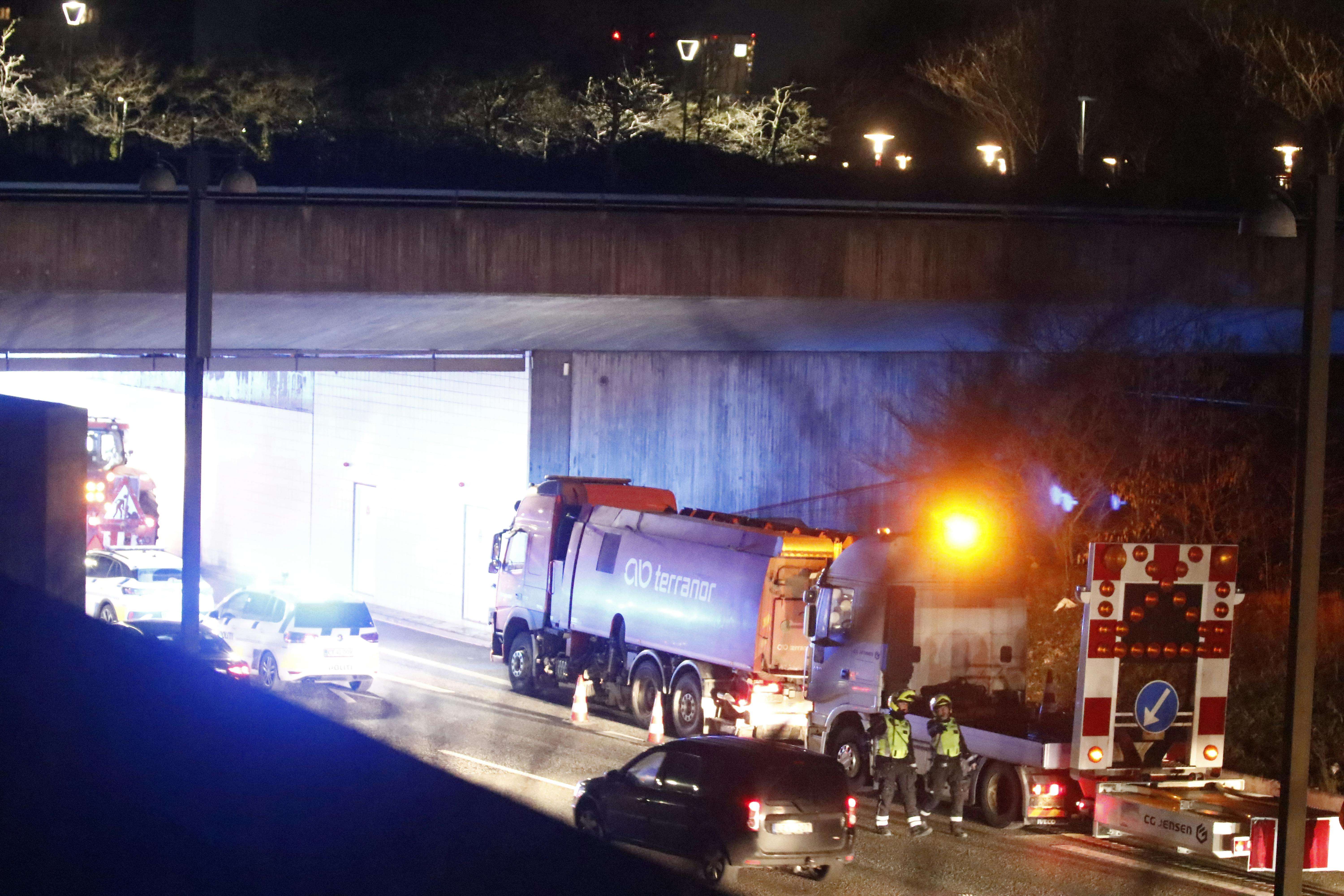 Der er sket et alvorligt trafikuheld på Øresundsmotorvejen onsdag aften. En mand har mistet livet. 