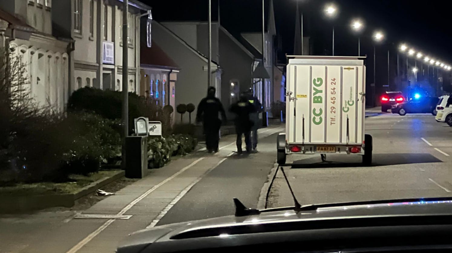 Politiet rykkede ud med større styrker, før det lykkedes at få manden ud af lejligheden.