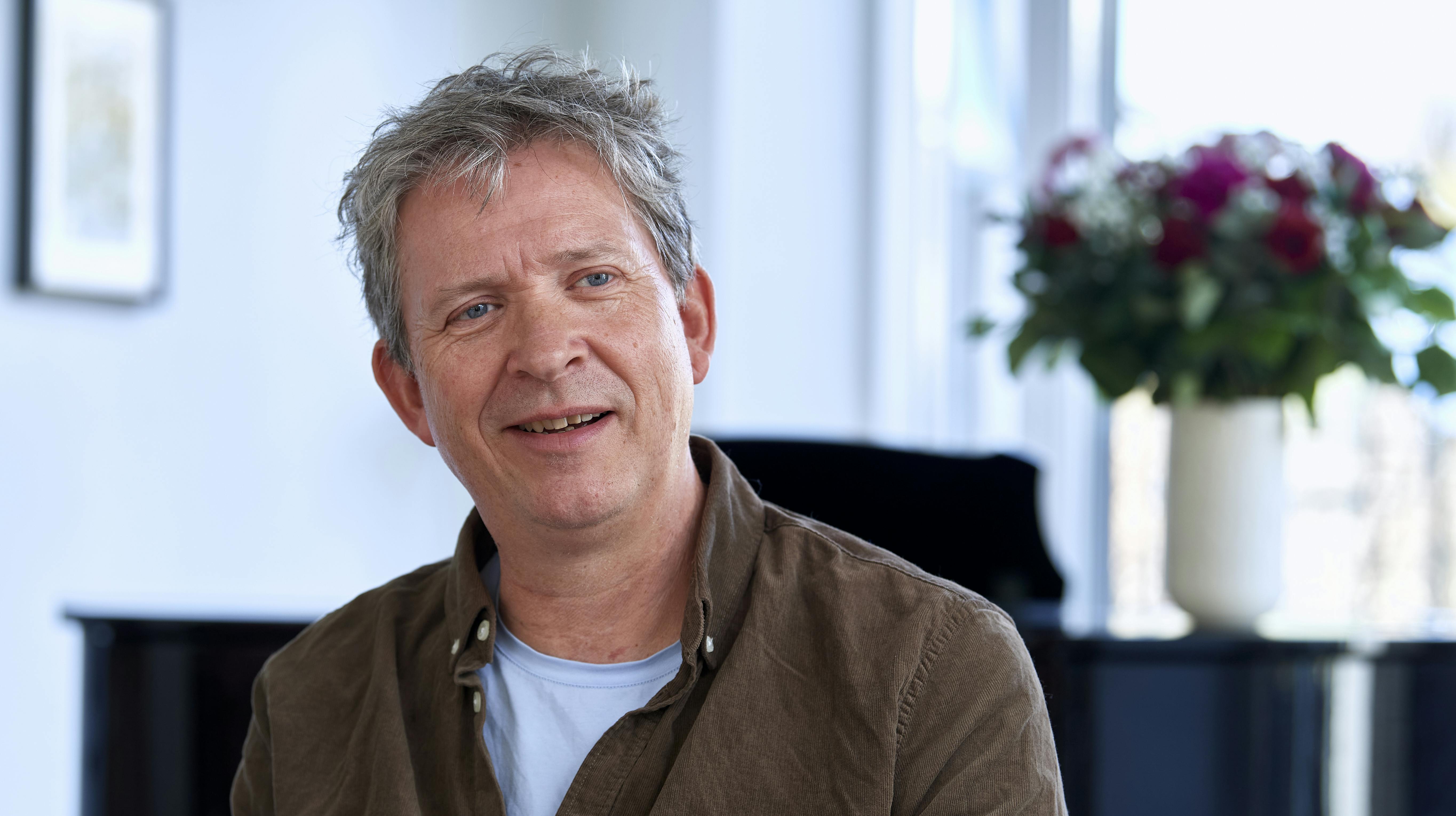 Her er Anders Blichfeldt fotograferet i sit hjem i Hillerød tilbage i 2021.