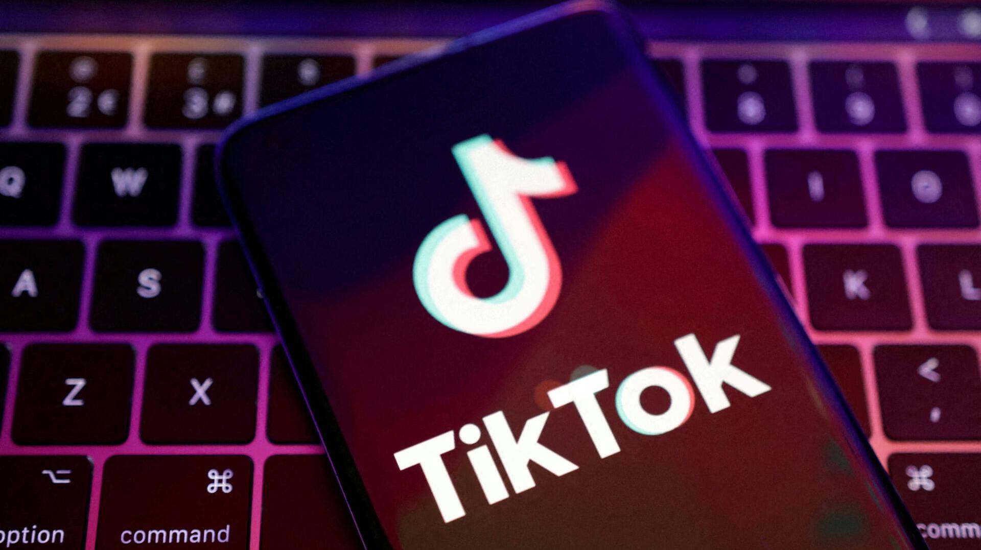 Mens særligt de unge elsker TikTok, kniber lysten voldsomt hos de mere voksne politikere i USA.