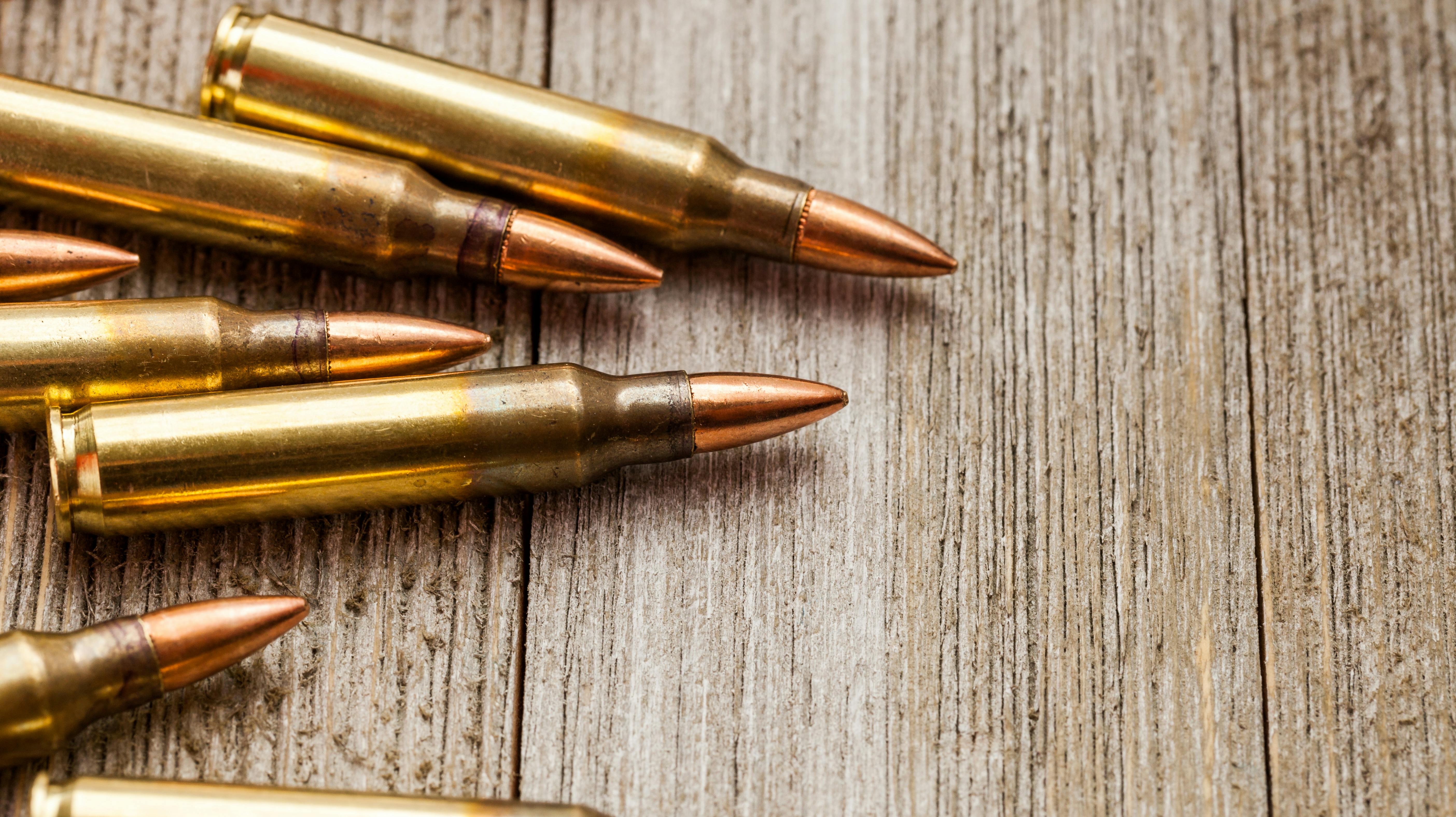 Politiet ledte efter narkotika, da de onsdag besøgte en skole i Ringsted – de fandt, formentlig noget overraskende, skarpe patroner på en ung elev.