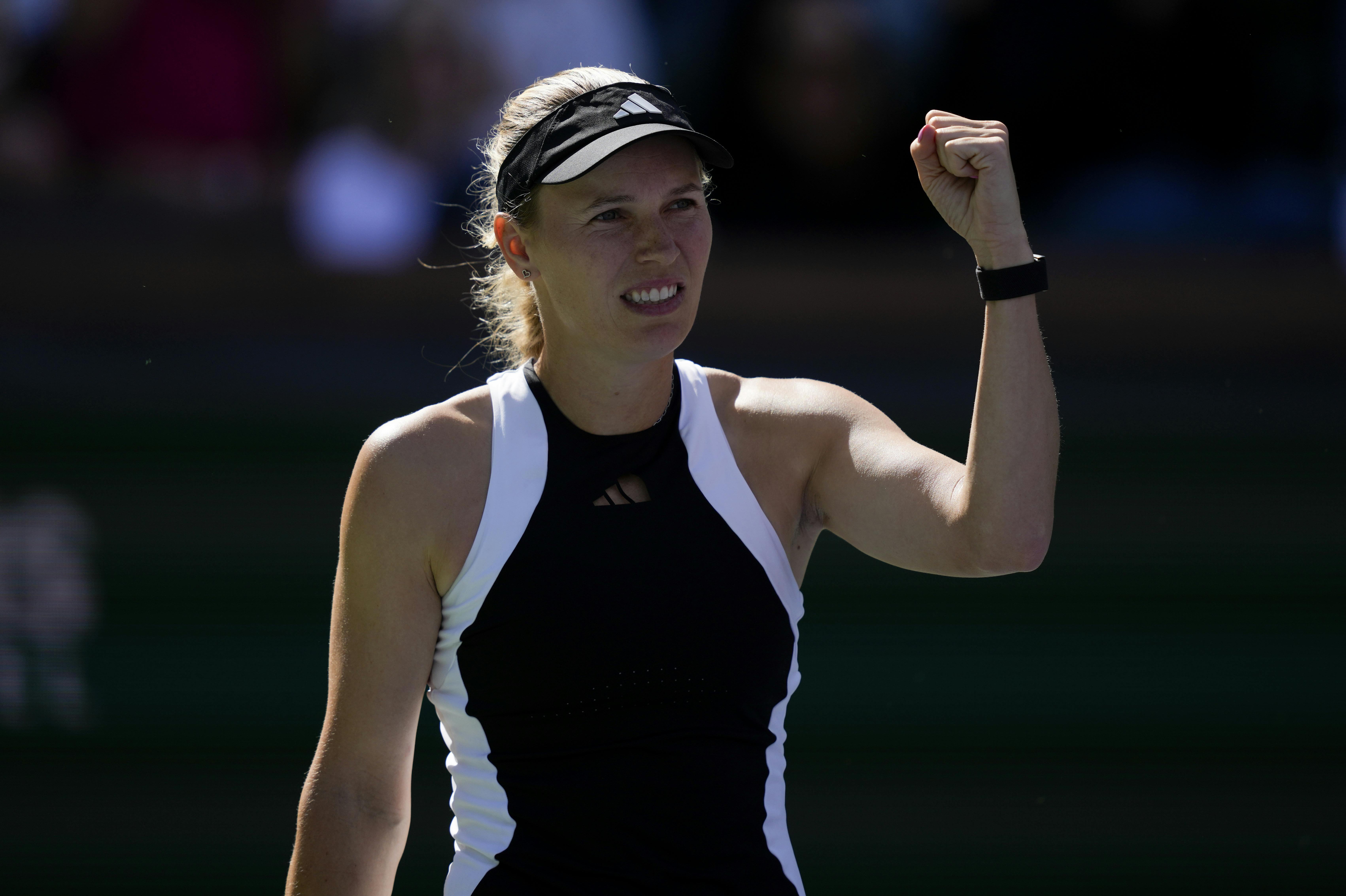 Caroline Wozniacki har spillet sig videre fra anden runde i Indian Wells.