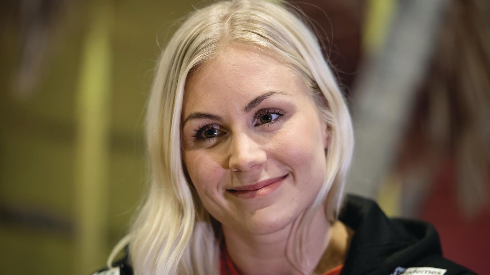 Lotte Grigel flyttede fra kæresten, da hun tog til Rusland for at spille håndbold. 