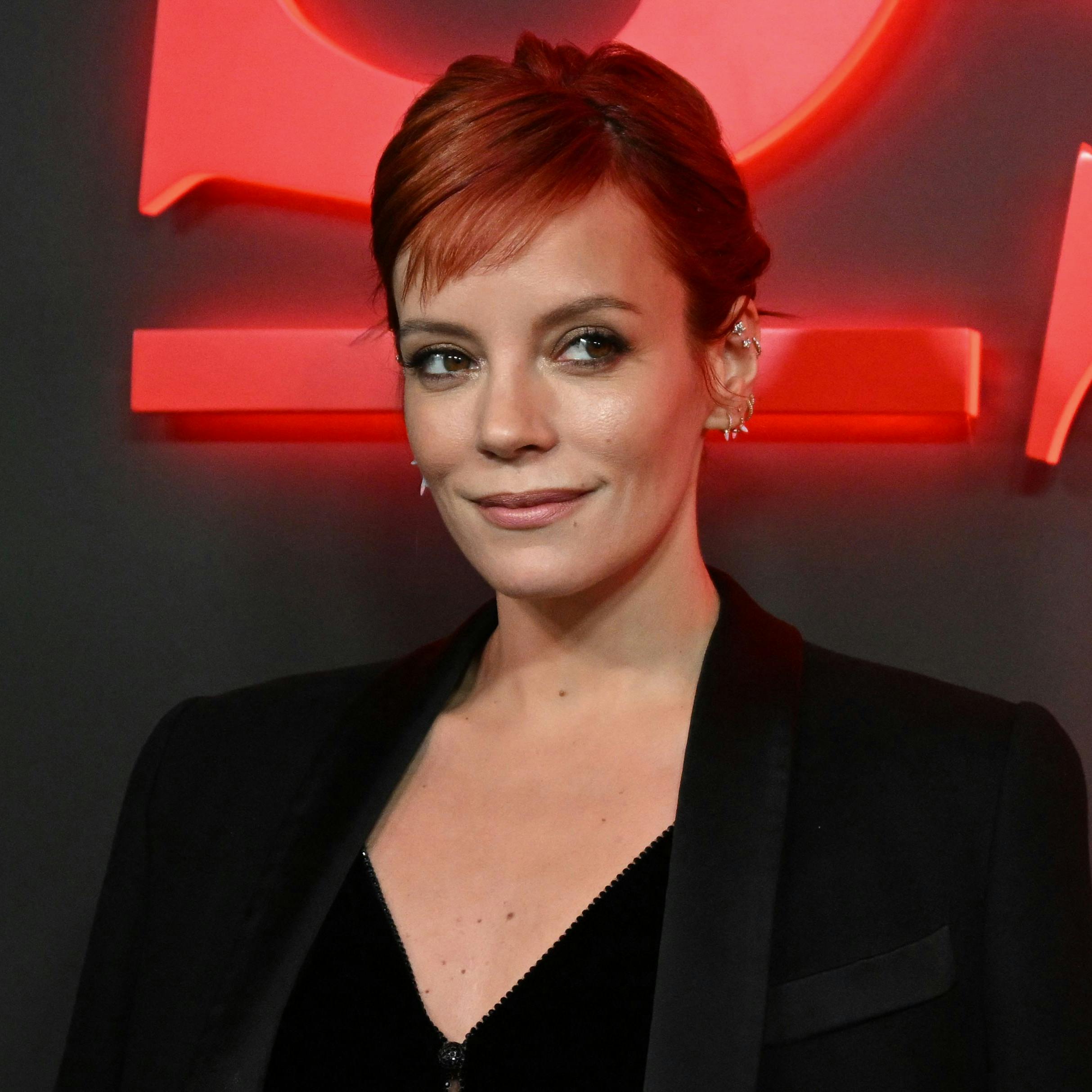 Lily Allen er mor til døtrene Ethel Mary på 12 og Marnie Rose på 10.