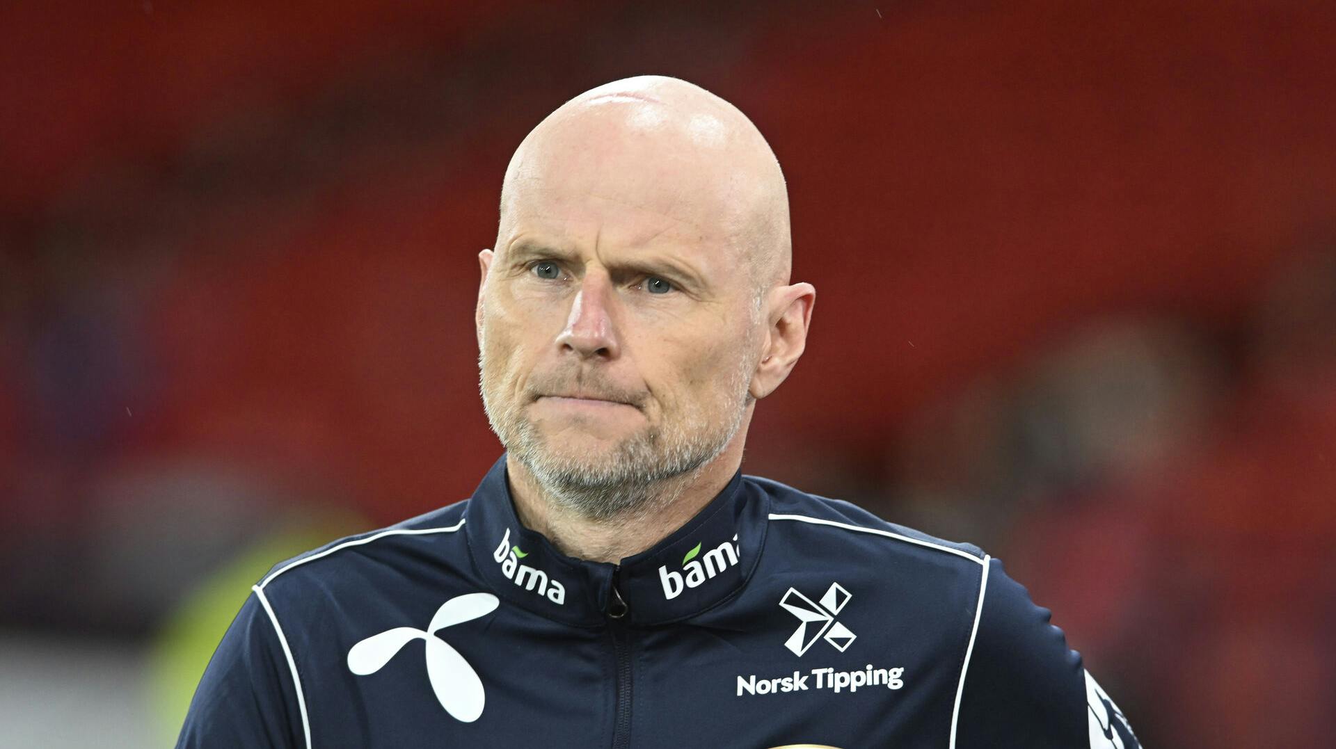 Et velkendt navn glimrede ved sit fravær på landstræner Ståle Solbakkens liste, da han tirsdag udtog sin trup.