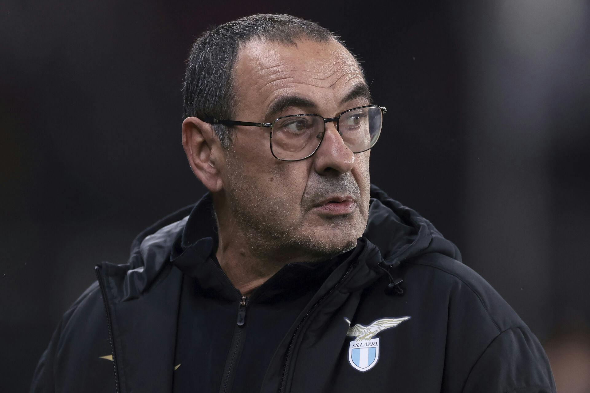 Maurizio Sarri er færdig i Rom-klubben Lazio, hvor danske Gustav Isaksen spiller.