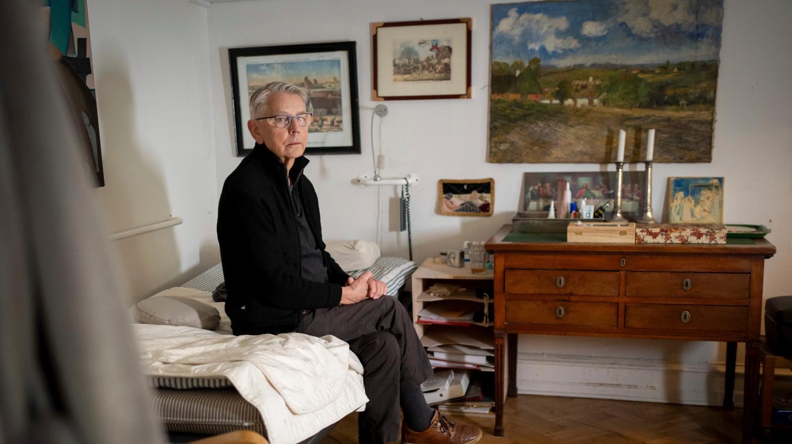 Her lagde Ebbe Preisler, 81, sig til at sove og troede, at hans liv skulle slutte 27. december.