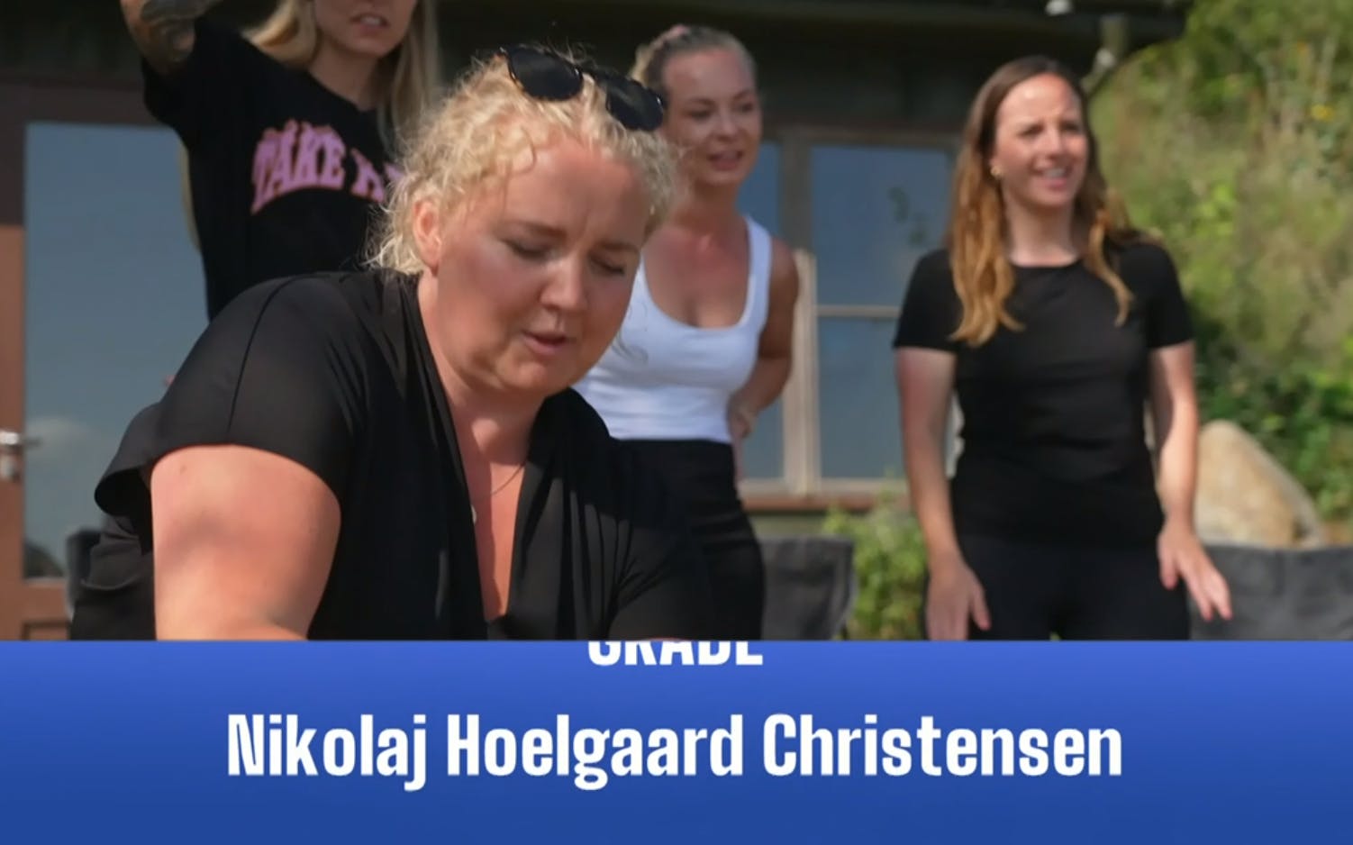 Ups! Her får TV 2 afsløret det, de få minutter før så ud til at ville gemme til næste afsnit. Nemlig, hvem Benjamin Lassen sender hjem.