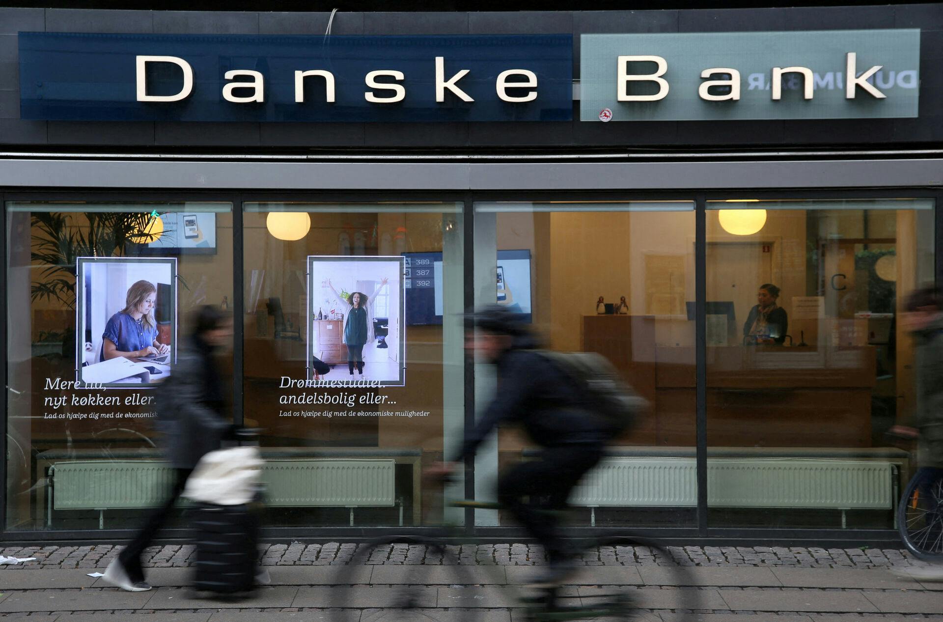 Danske Bank hæver nu priserne.&nbsp;