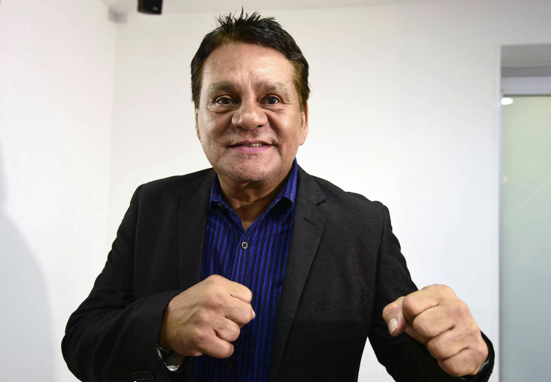 Roberto Duran er blevet indlagt med hjerteproblemer.