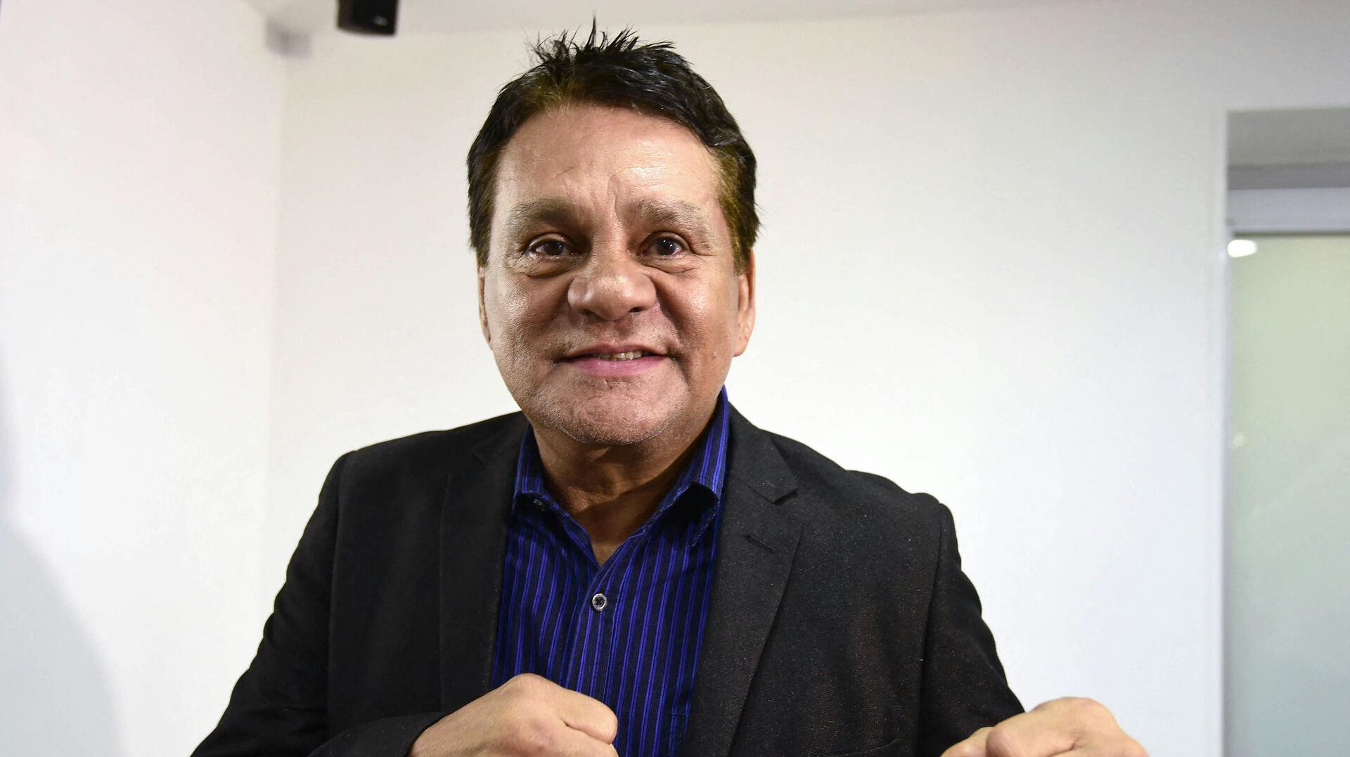 Roberto Duran er blevet indlagt med hjerteproblemer.