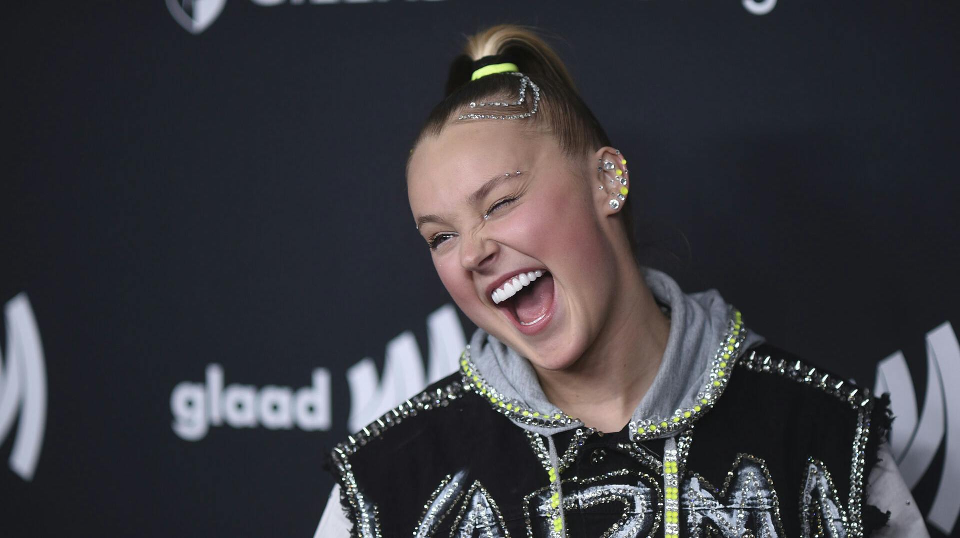 Jojo Siwa attends the 35th annual GLAAD Media Awards on Thursday, March 14, 2024, at the Beverly Hilton Hotel in Beverly Hills, Calif. (Photo by Richard Shotwell/Invision/AP)
