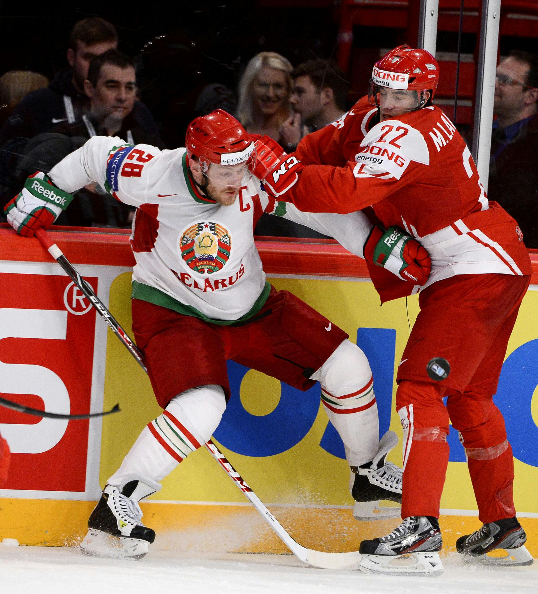 Her ses Konstantin Koltsov (t.v.) i kamp med danske Markus Lauridsen tilbage i 2013.