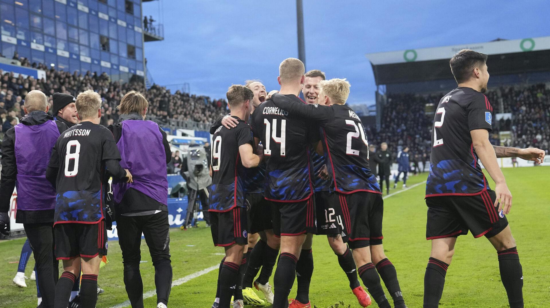 FCK jubel ved Andreas Cornelius (FCK 14) mål il 0-2 da OB møder FC København i Superligaen på Nature Energy Park i Odense søndag den 17. marts 2024.. (Foto: Claus Fisker/Ritzau Scanpix)