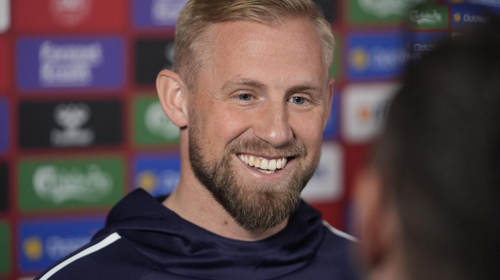 Kasper Schmeichel er klar til at gå målrettet efter guldet - og han tror på det.