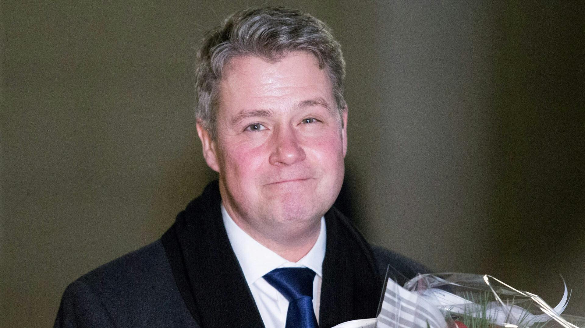 Den tidligere norske justitsminster, Per-Willy Amundsen, er kommet i alvorlige problemer efter sine opslag på Facebook.